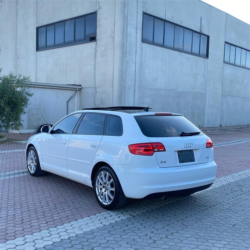 Audi A3 Sportback - photo 4