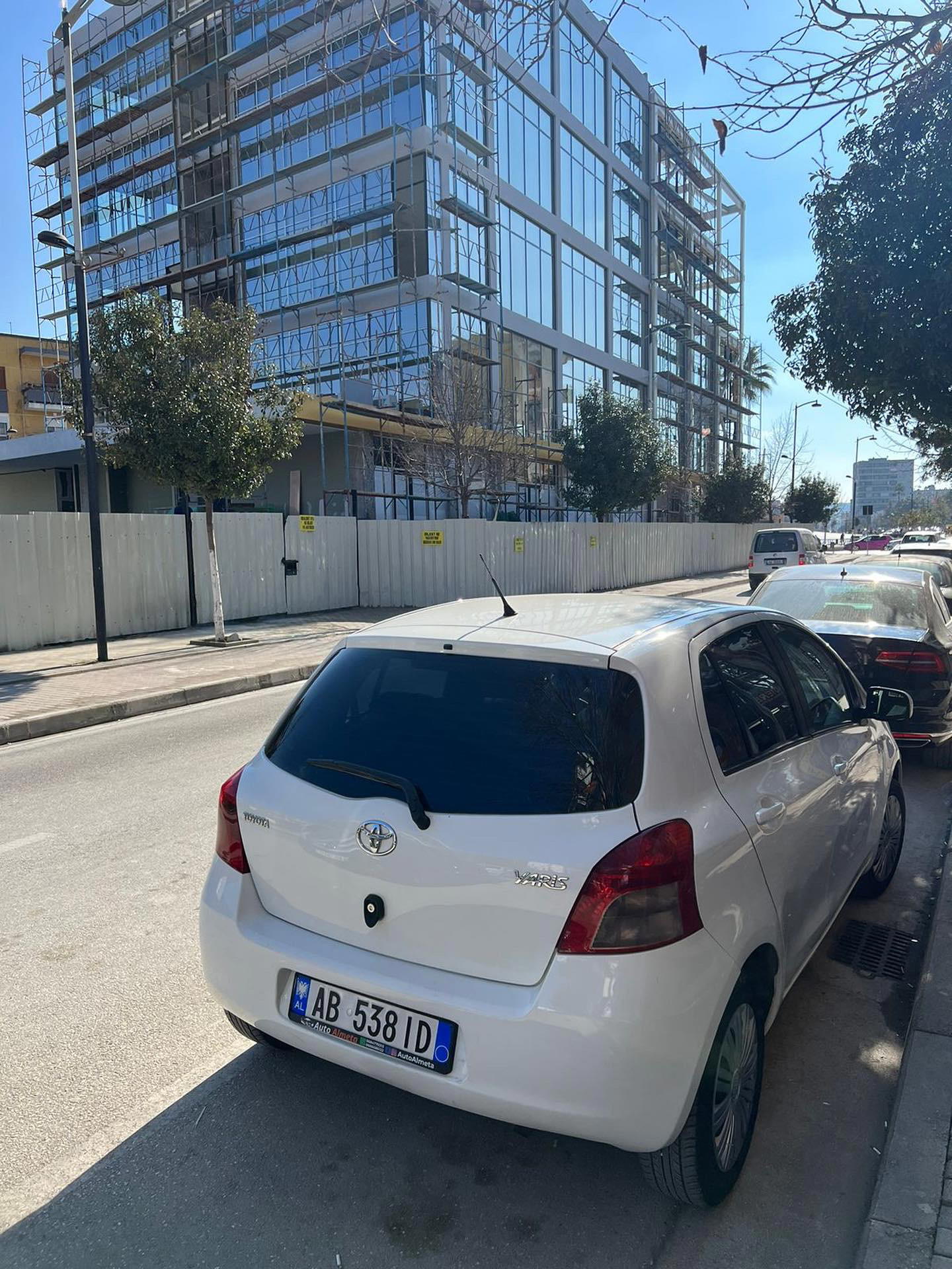 Toyota Yaris - photo 3