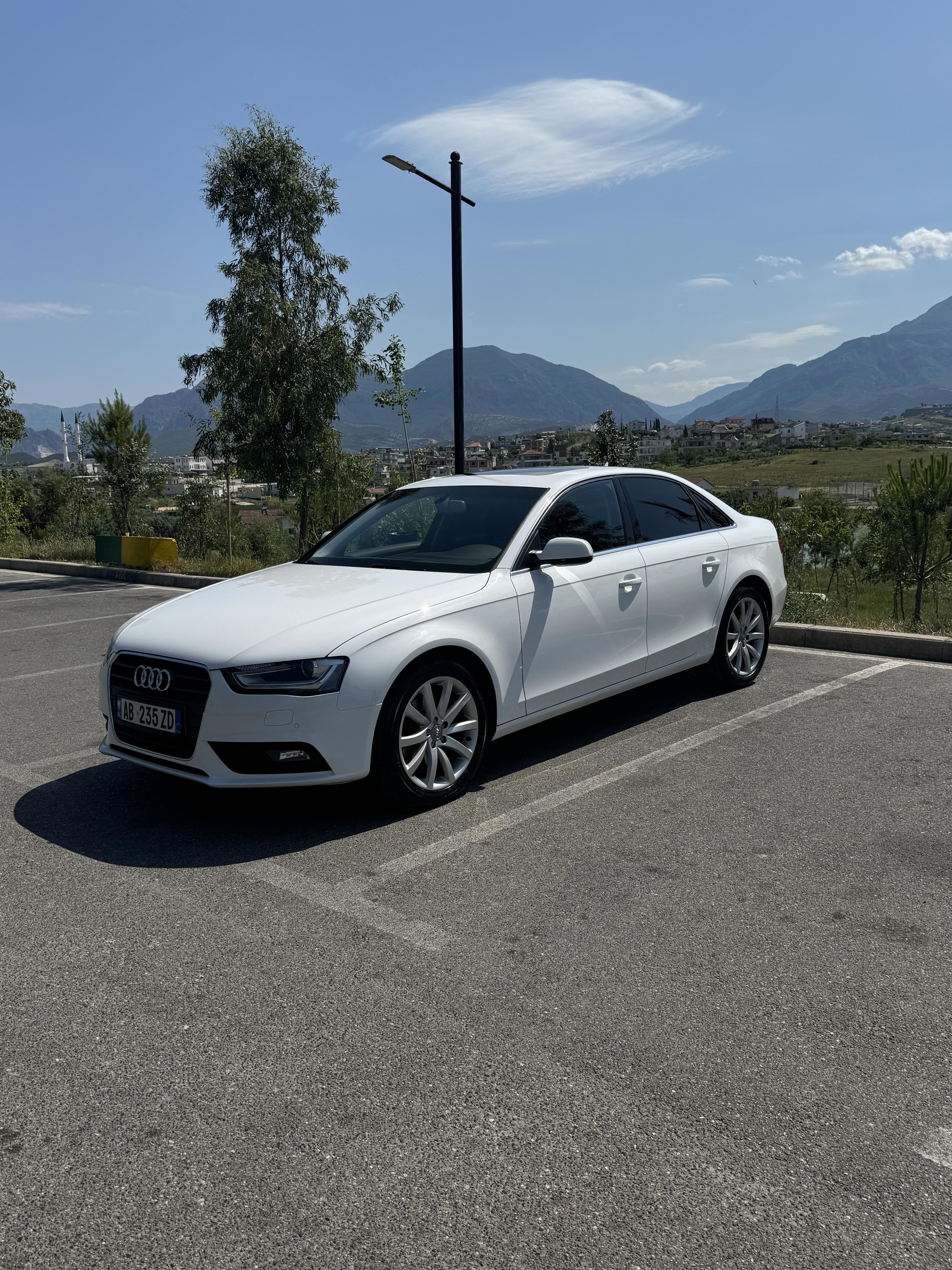 Audi A4 - photo 4