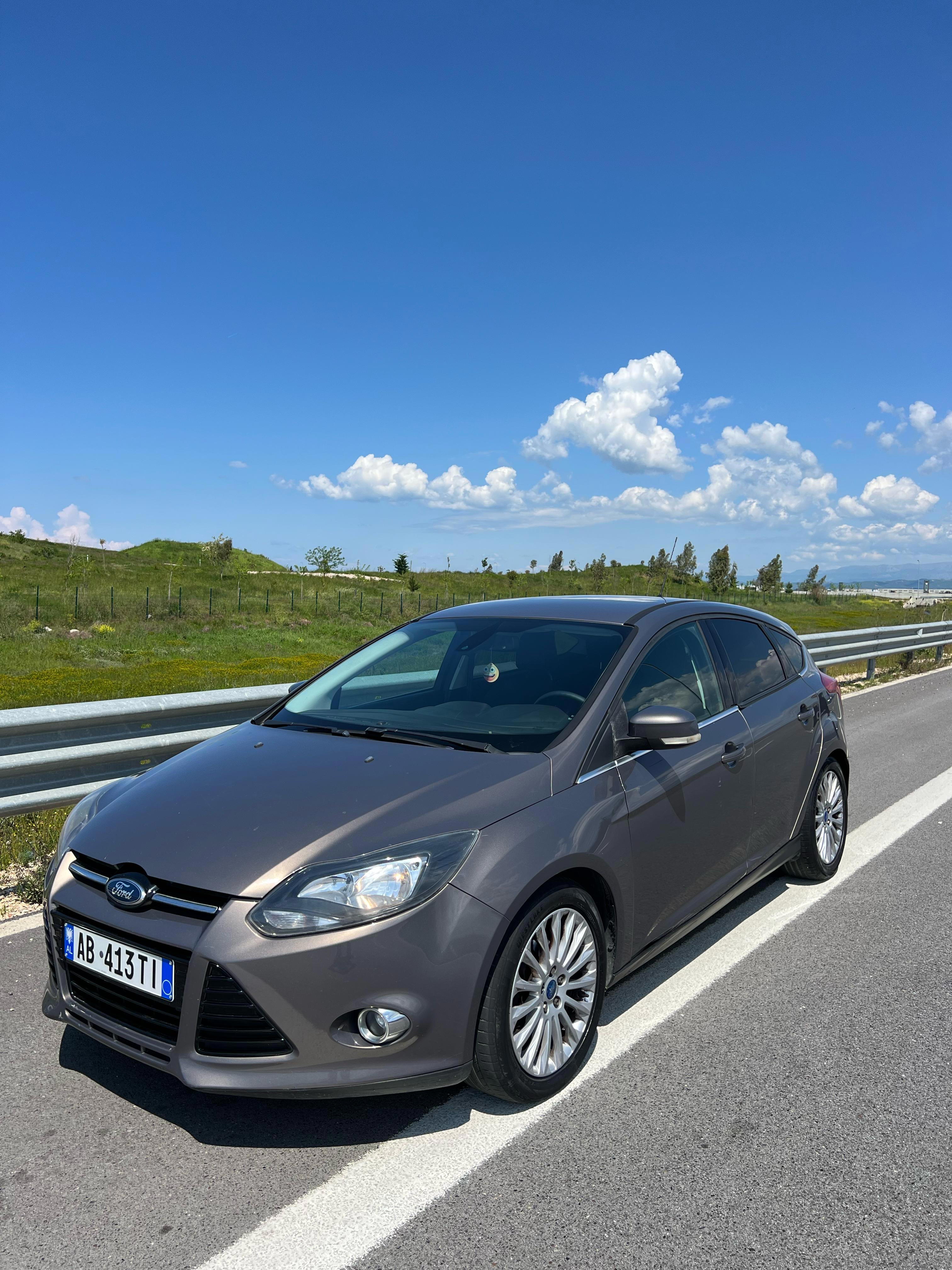 Ford Focus RentX Albania