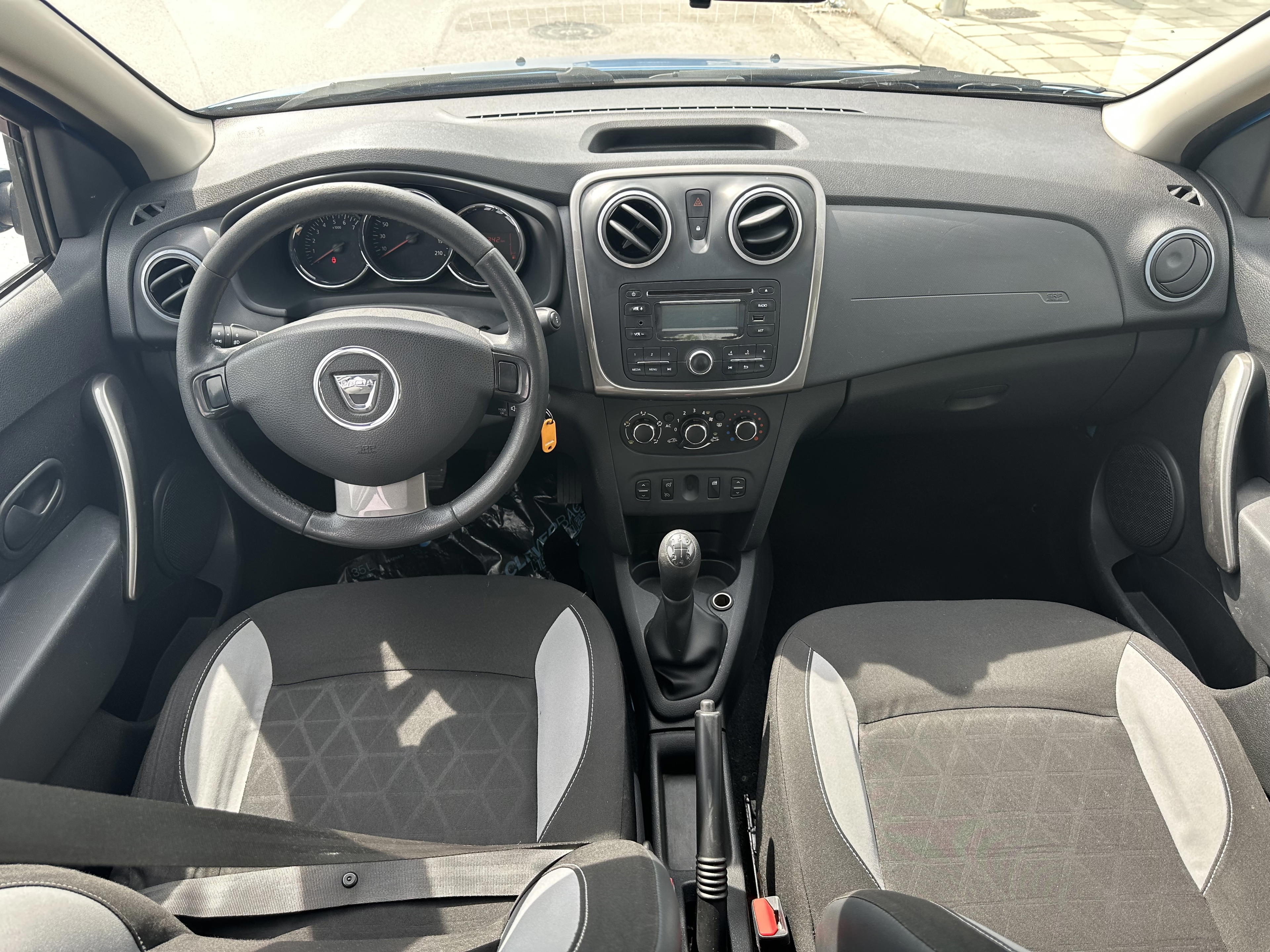 Dacia Sandero Stepway - photo 4