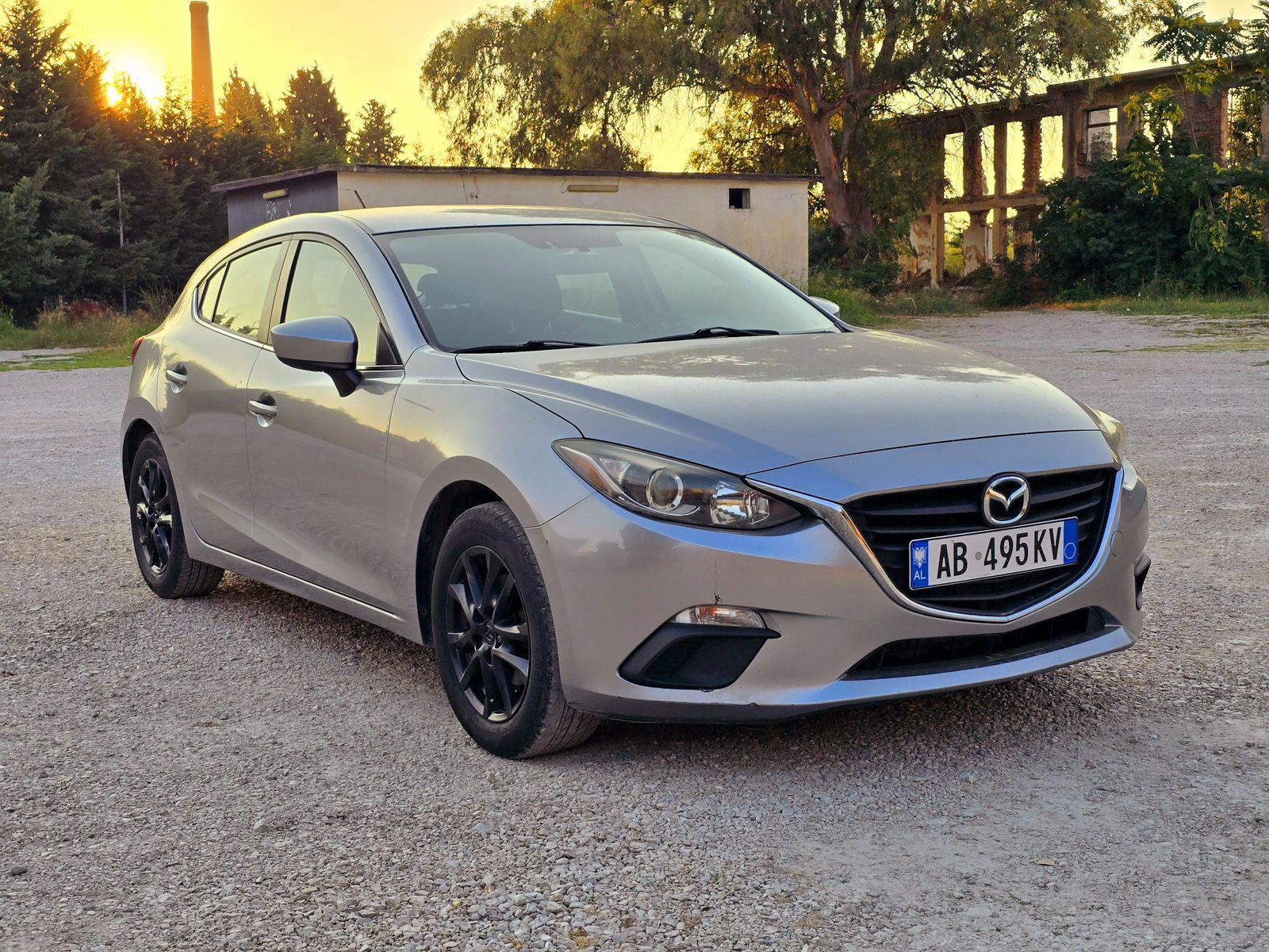 MAZDA MAZDA3 - photo 4