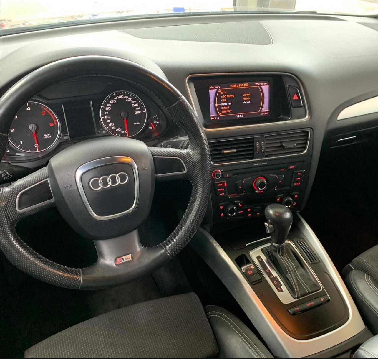 Audi Q5 - photo 4