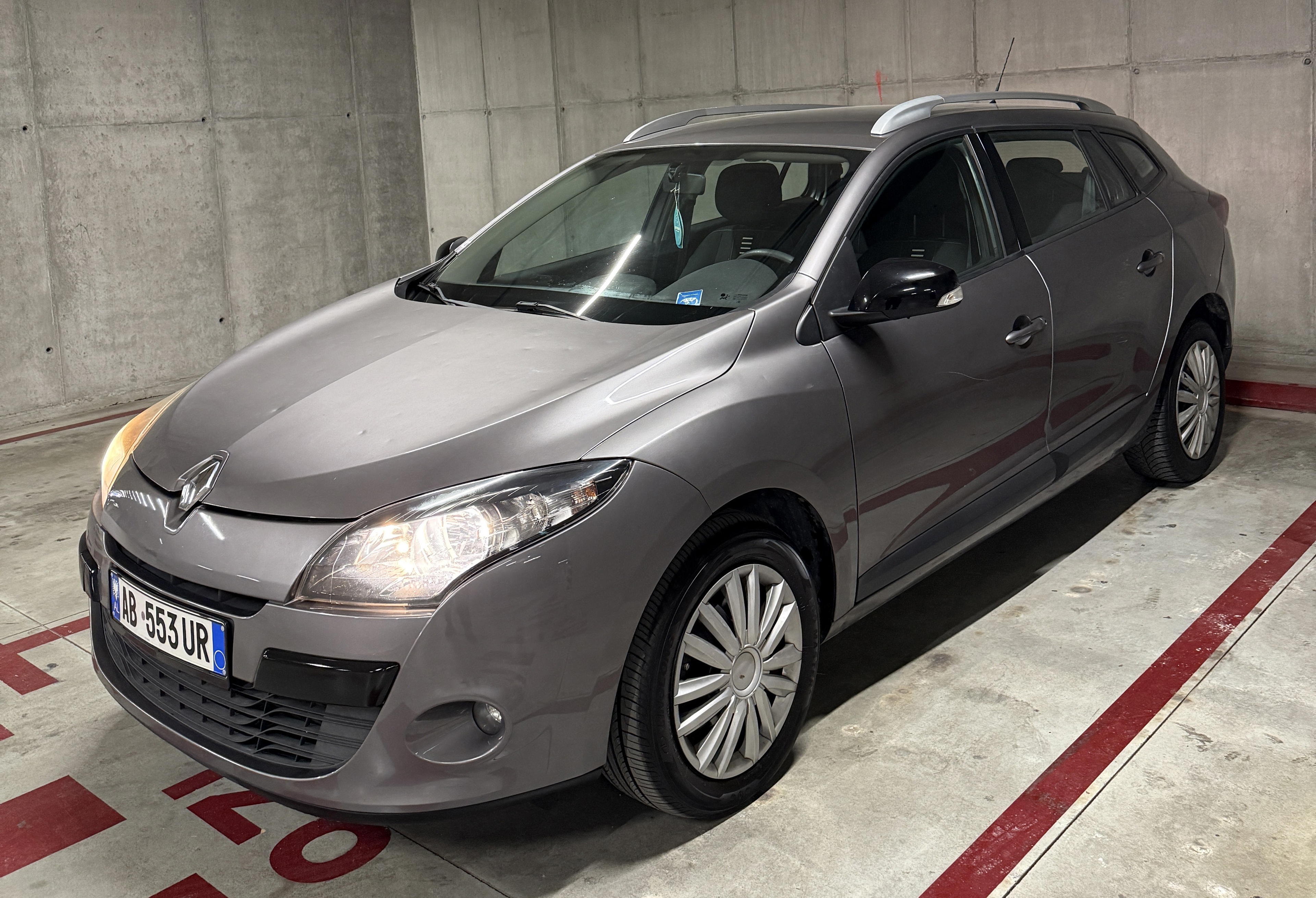 Renault Megane for rent