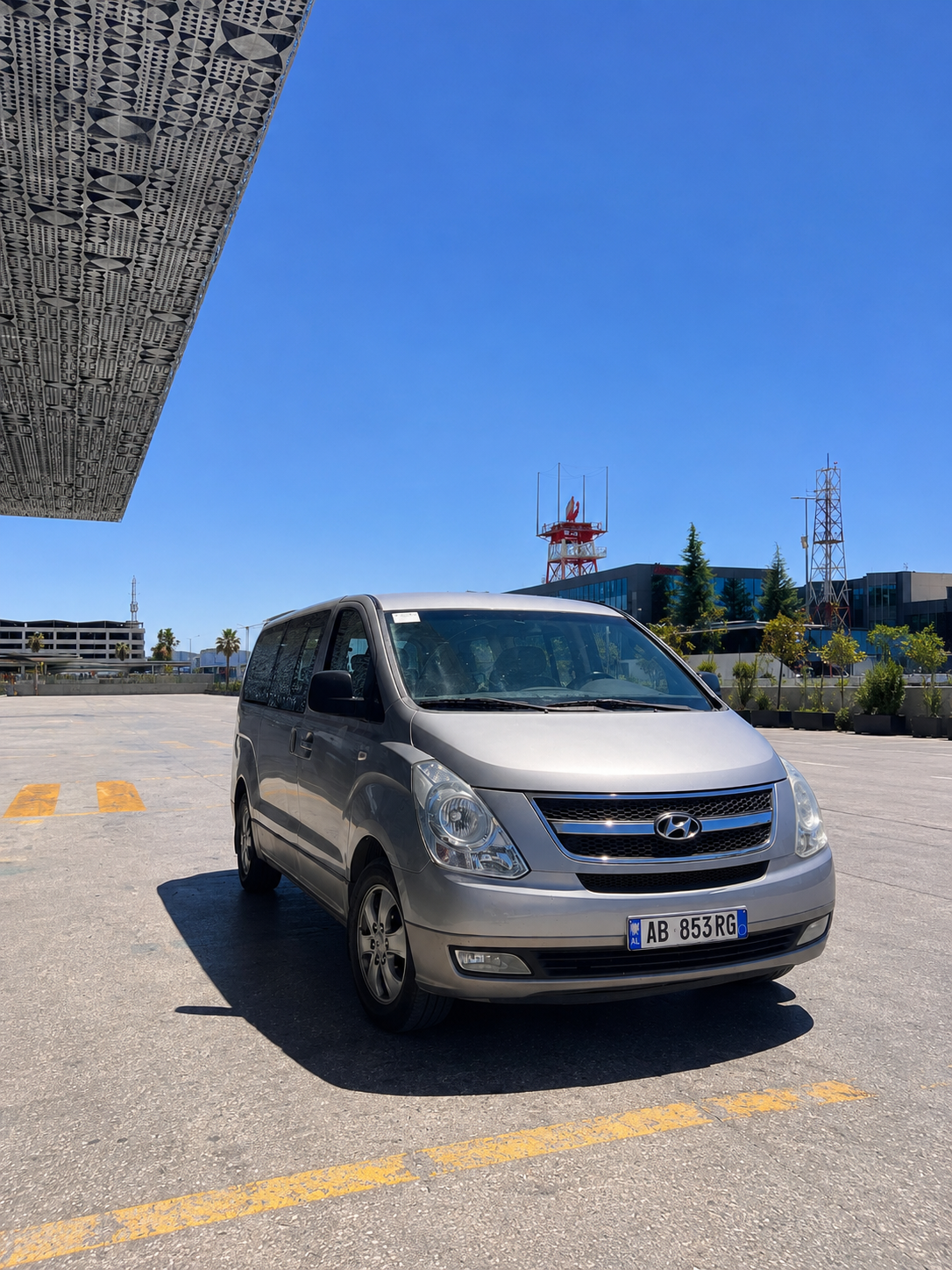 Hyundai Starex - photo 3