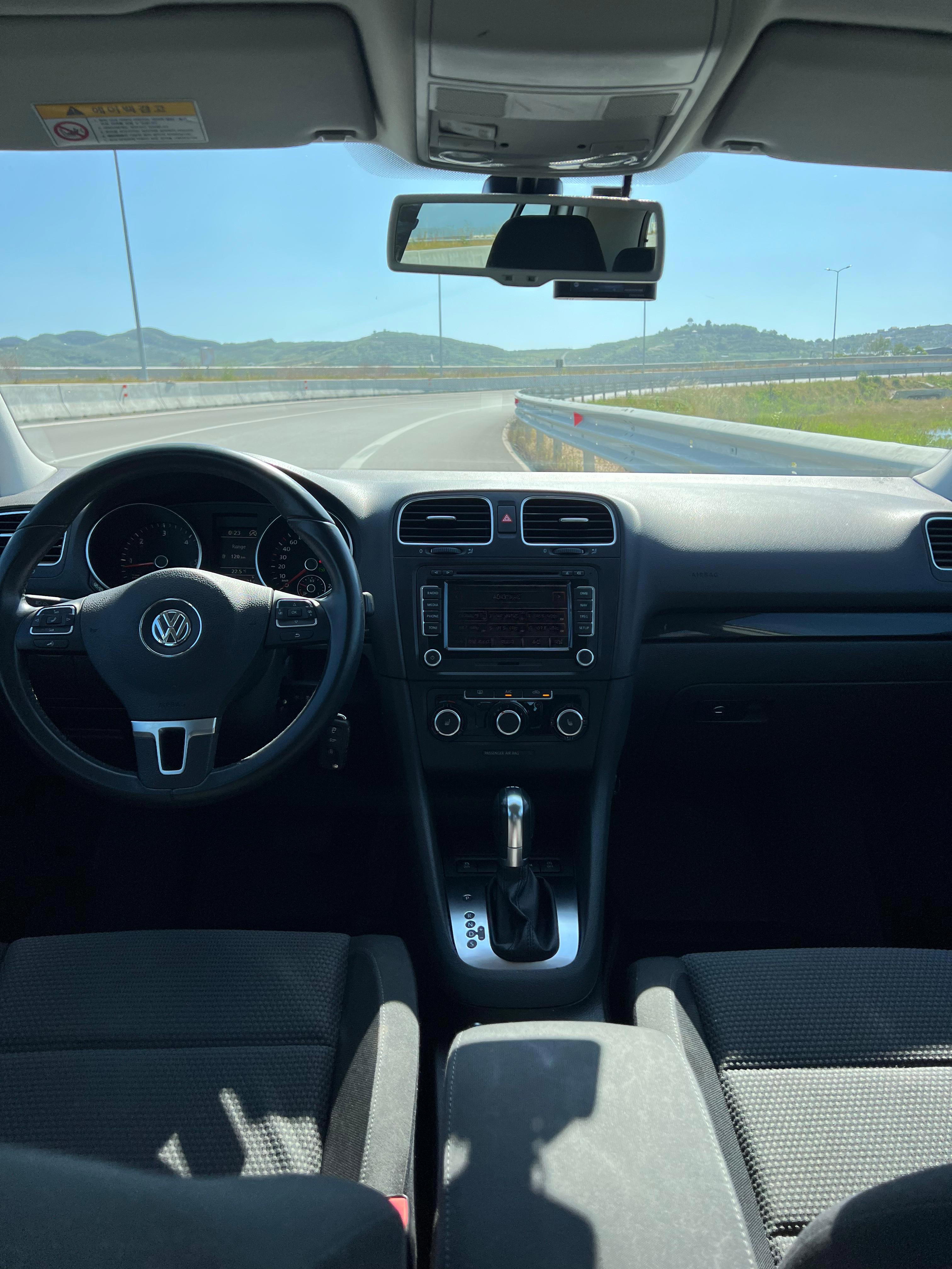 Volkswagen Golf - photo 4