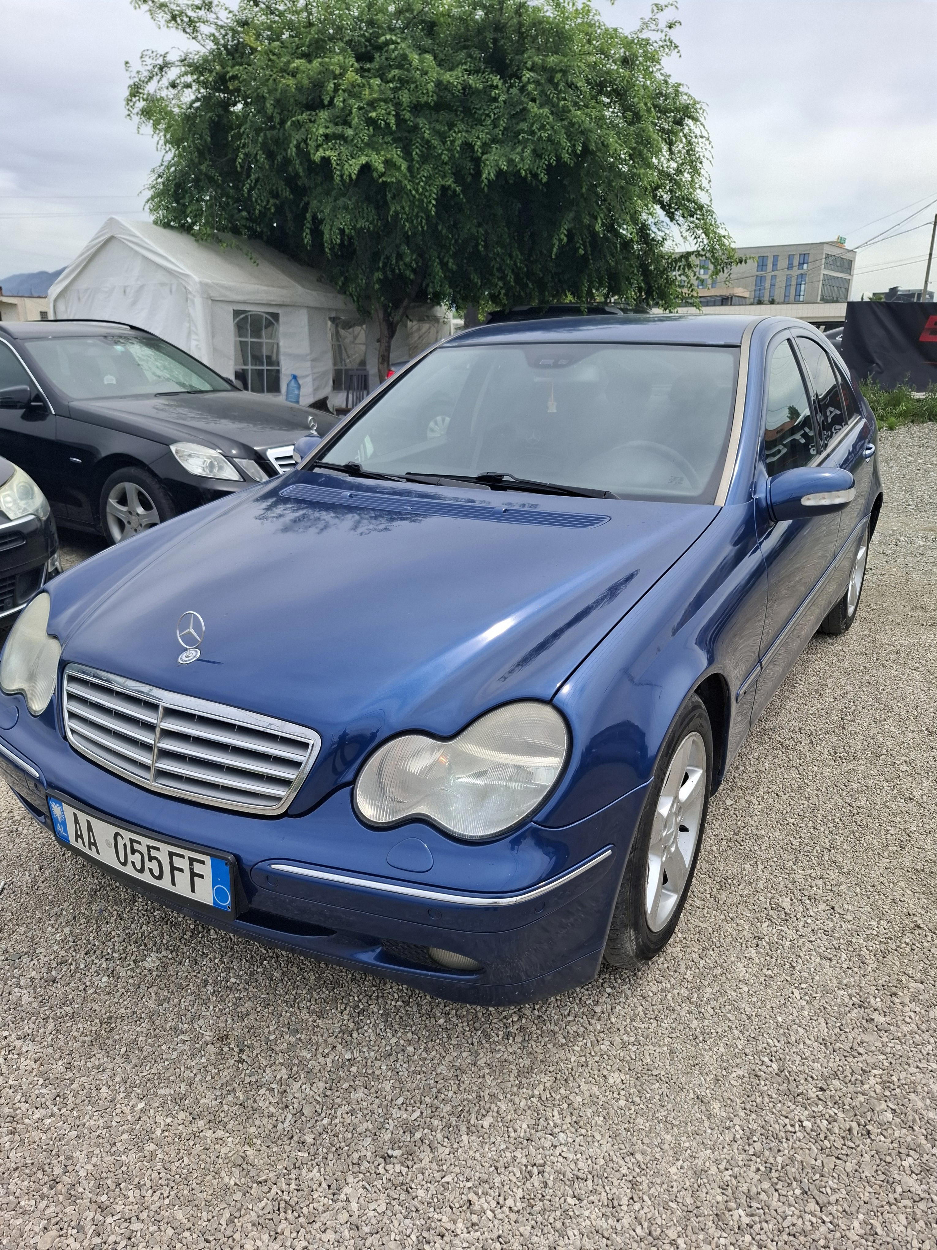 Mercedes-Benz C-Class - photo 3