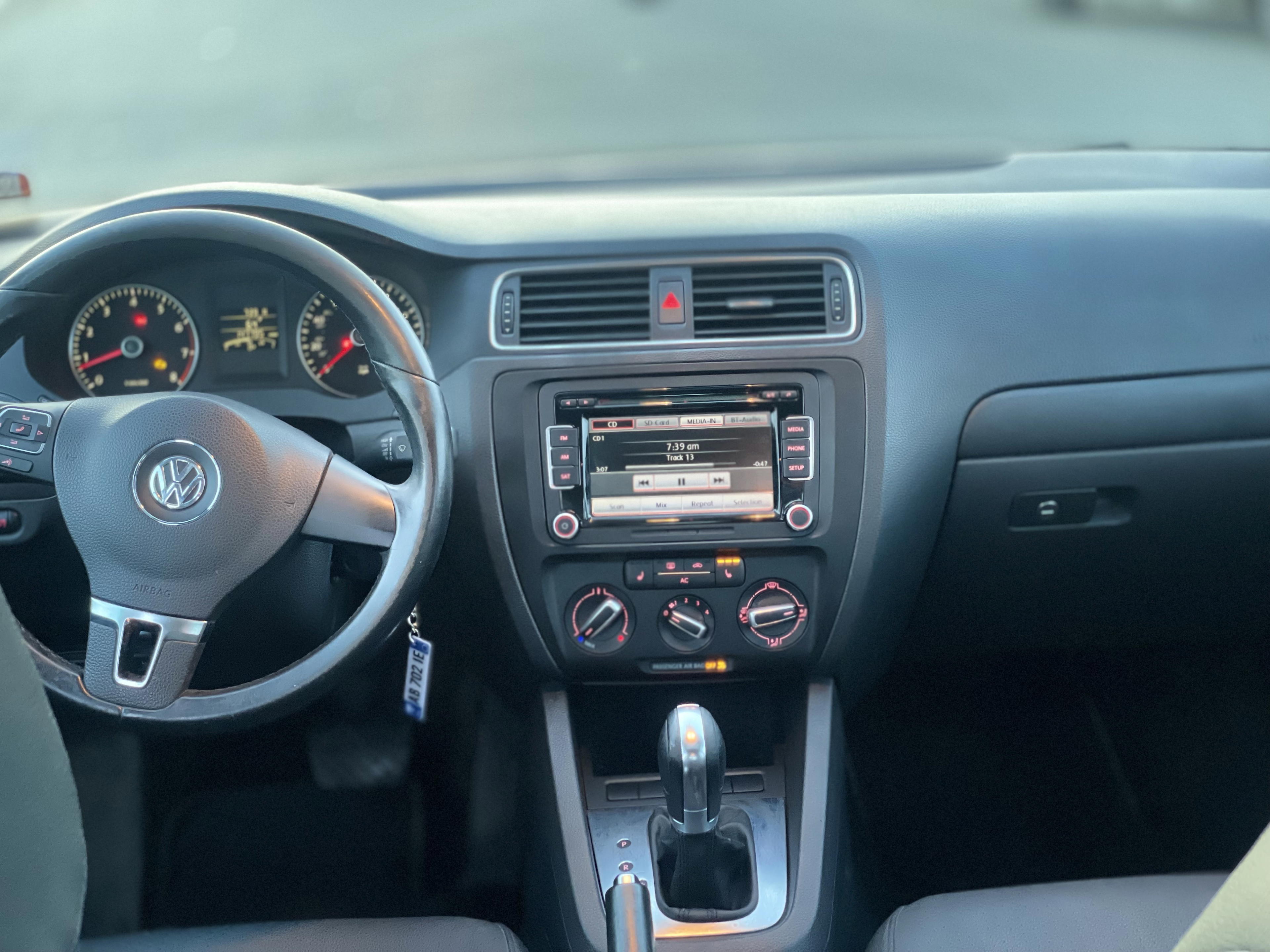 Volkswagen Jetta for rent
