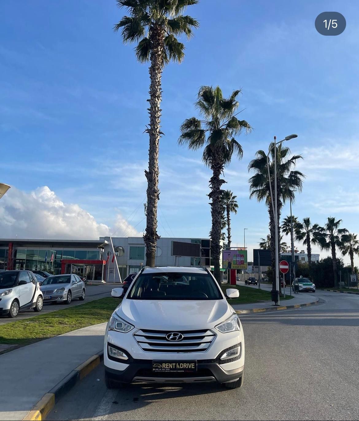Hyundai Santa Fe - main photo