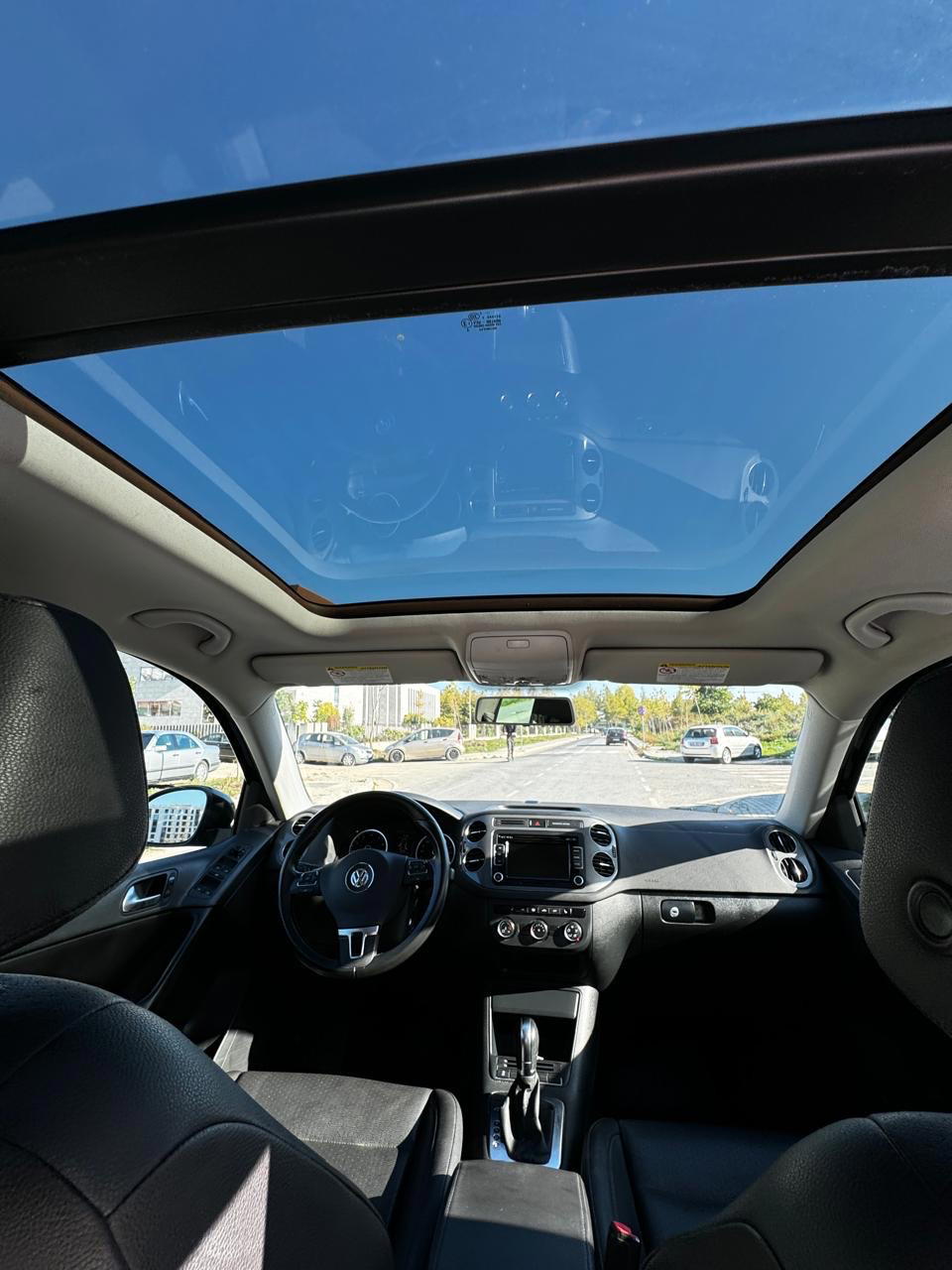 Volkswagen Tiguan - photo 4