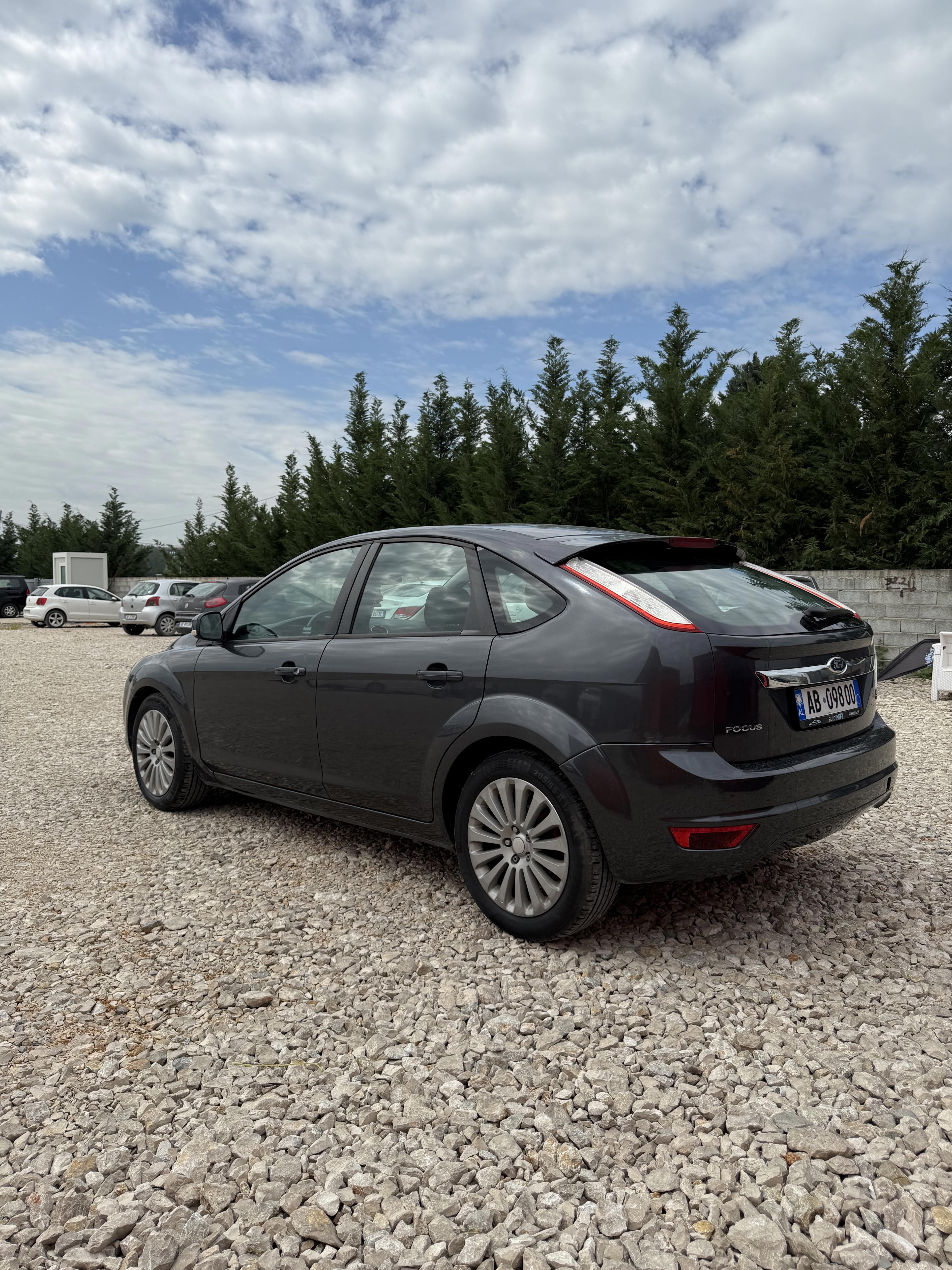 Ford Focus - photo 4
