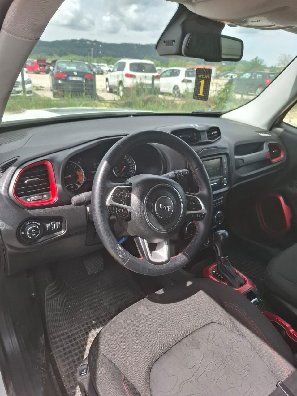 Jeep Renegade - photo 4