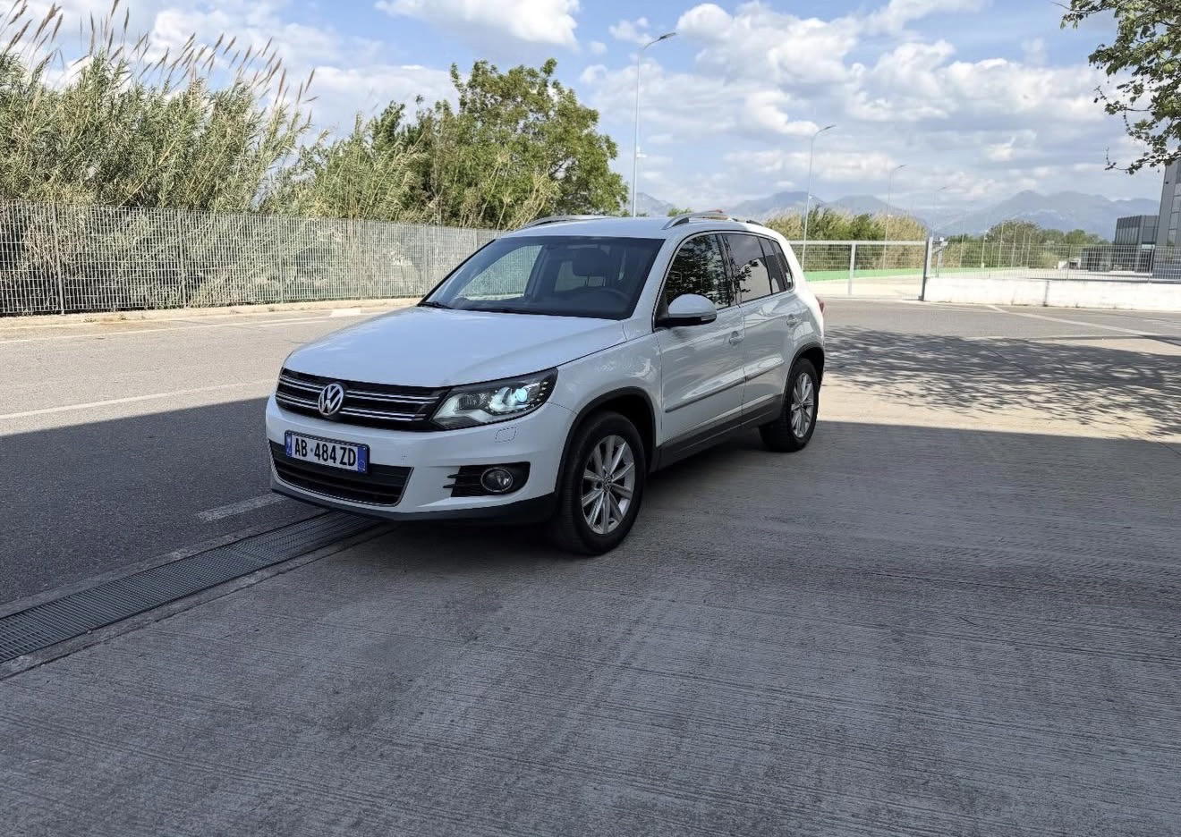 Volkswagen Tiguan for rent