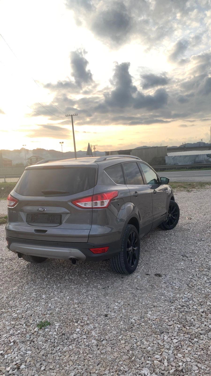 Ford Kuga - photo 4
