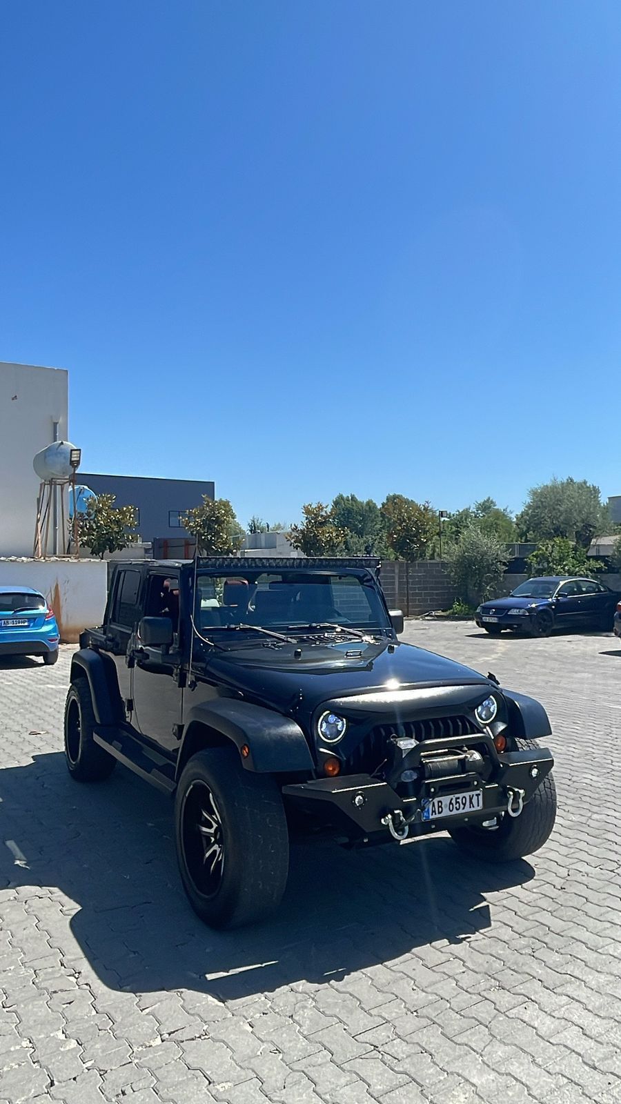 Jeep Wrangler - photo 3