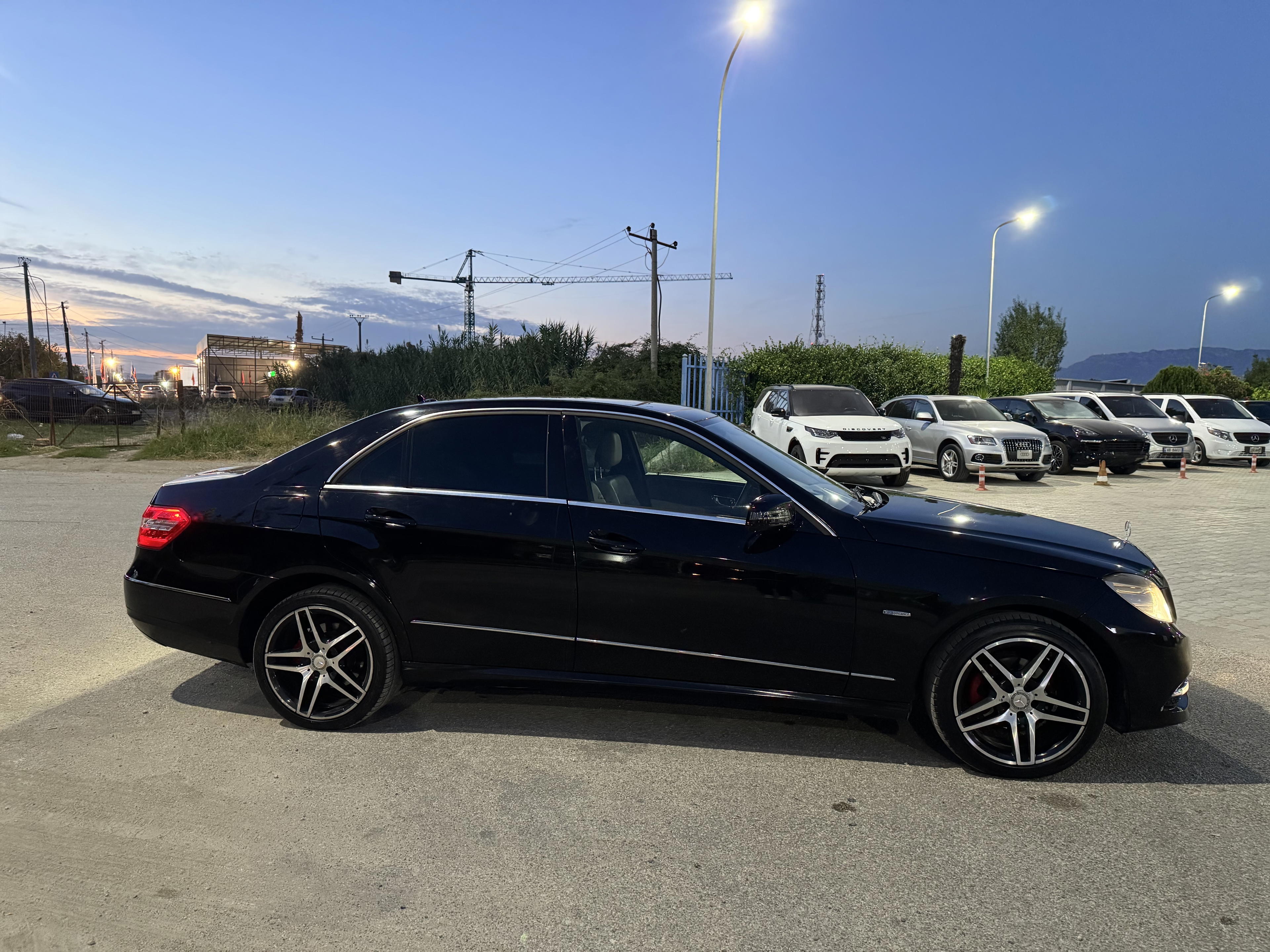 Mercedes-Benz E-Class - photo 3