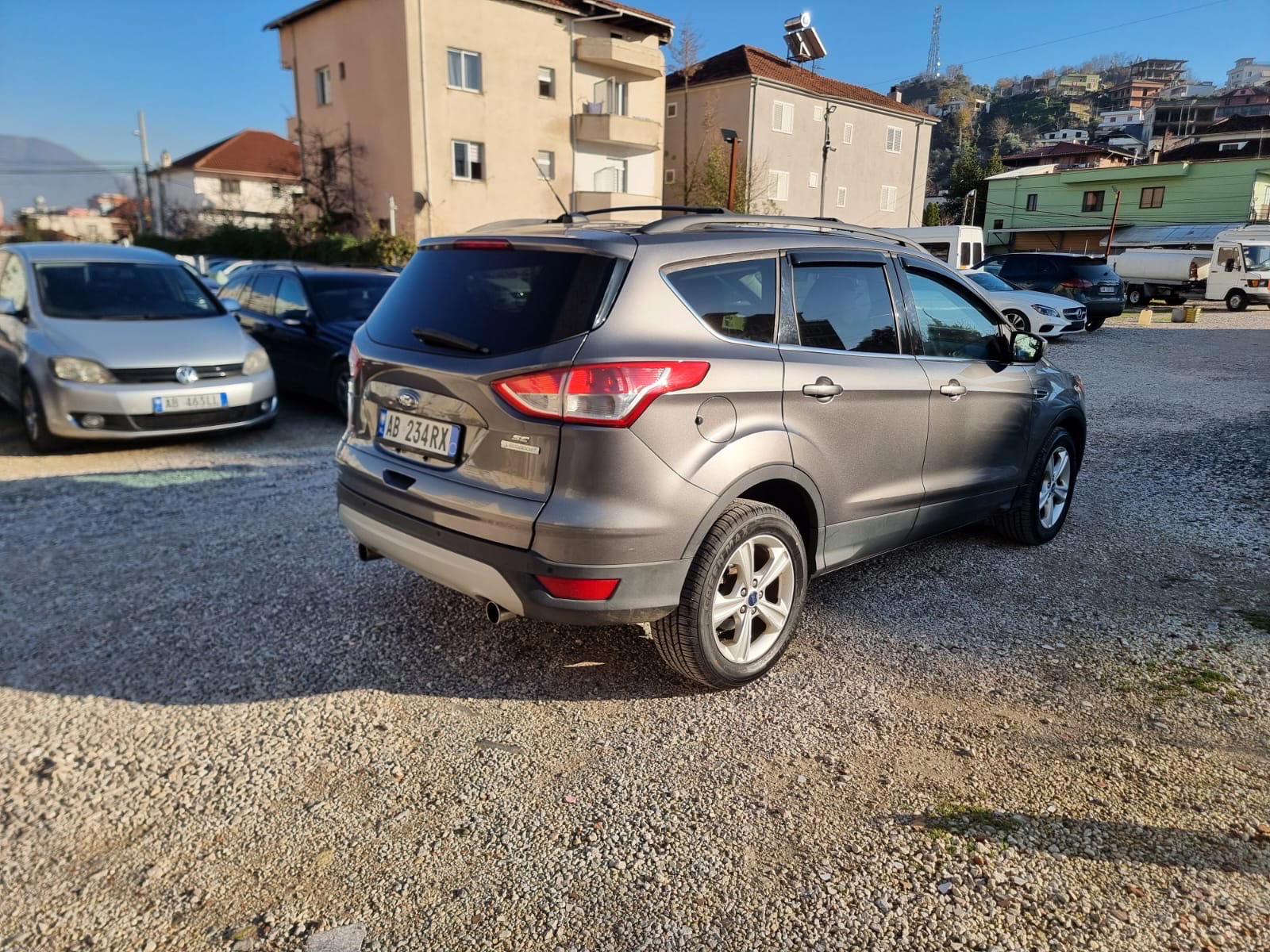 Ford Escape - photo 4
