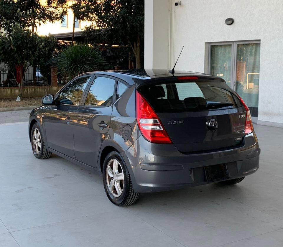Hyundai I30 - photo 4
