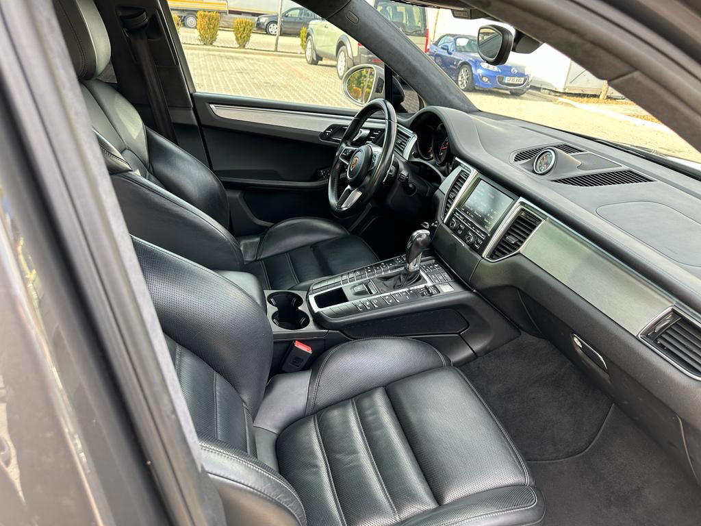 Porsche Macan - photo 4