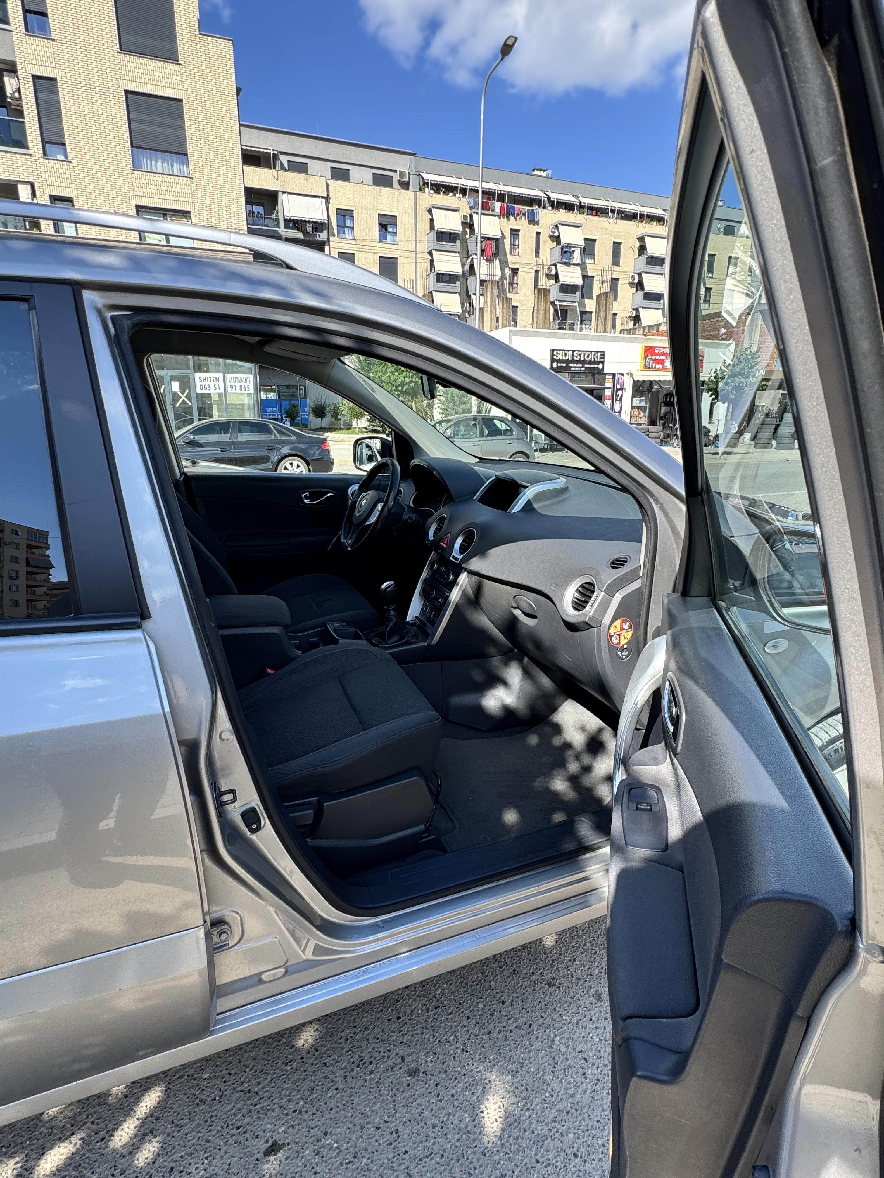 Renault Latitude - photo 4