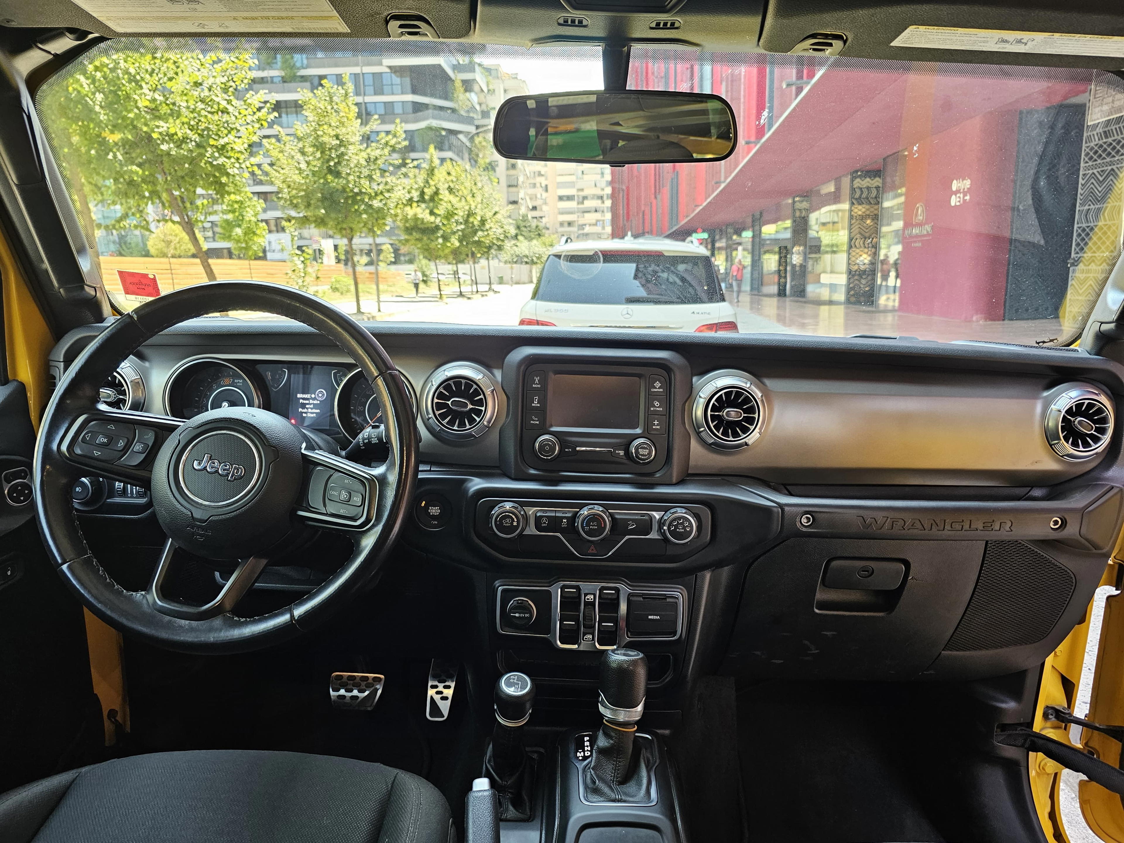 Jeep Wrangler Unlimited - photo 3
