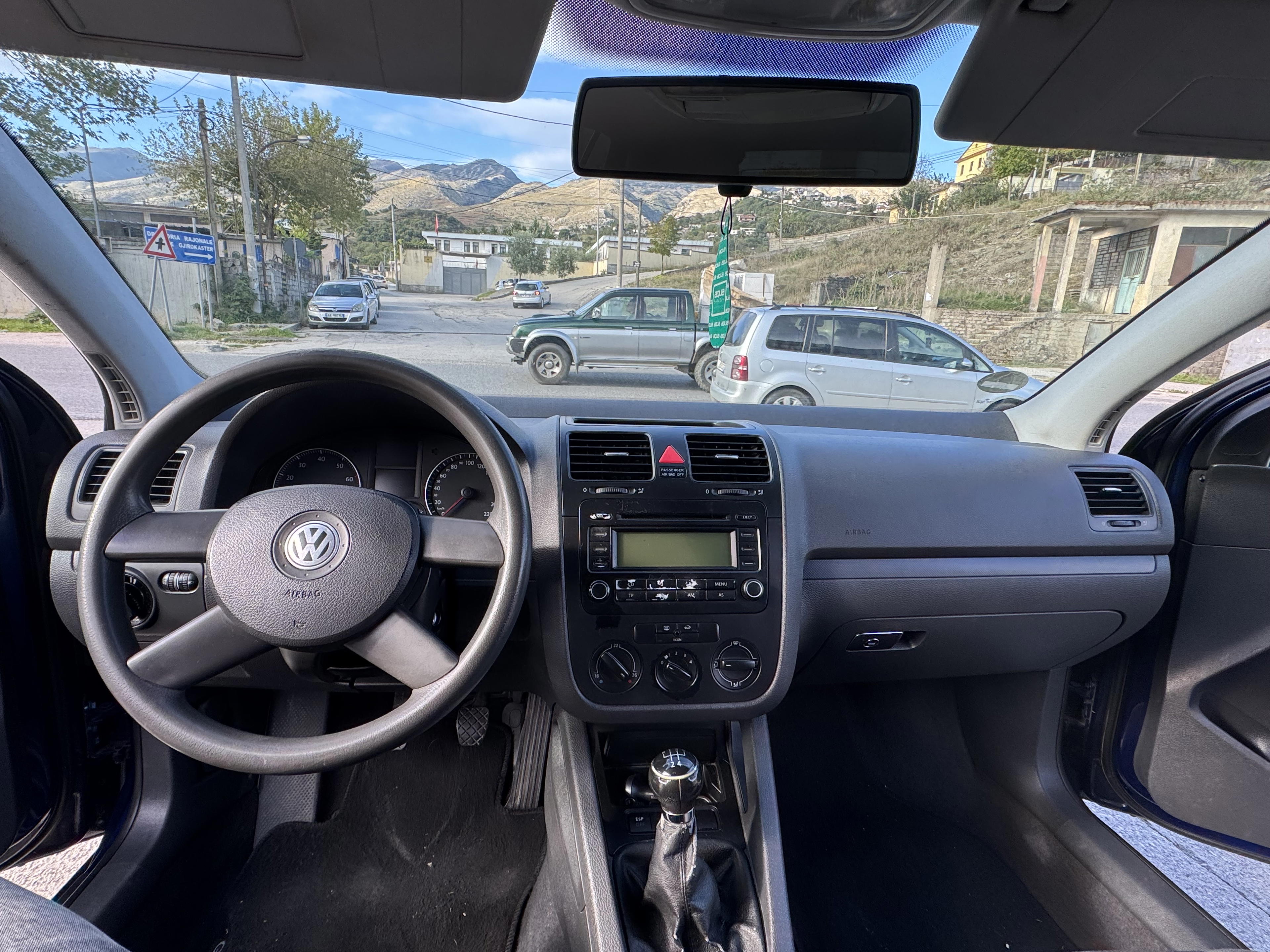 Volkswagen Golf - photo 3