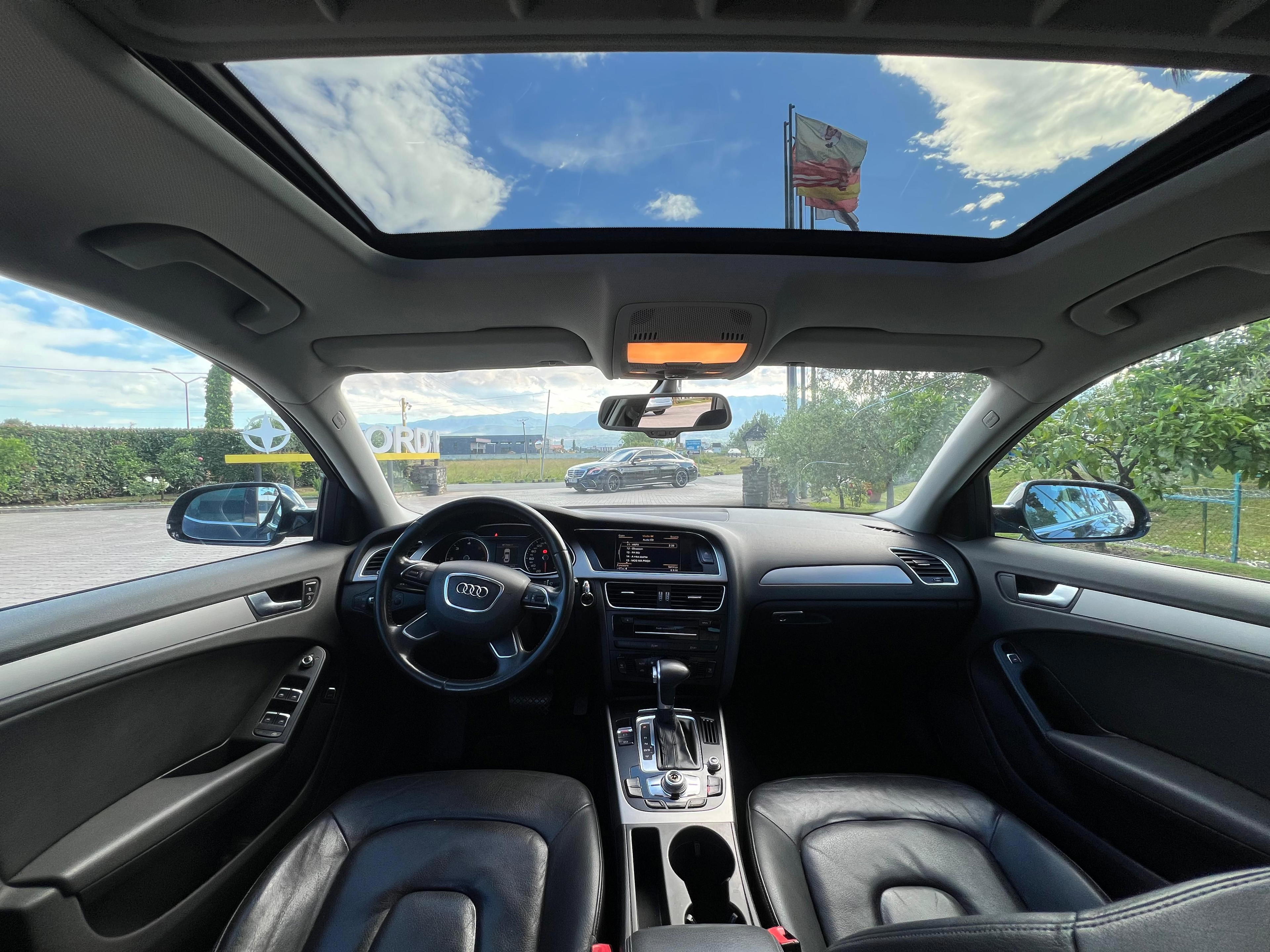 Audi A4 - photo 4