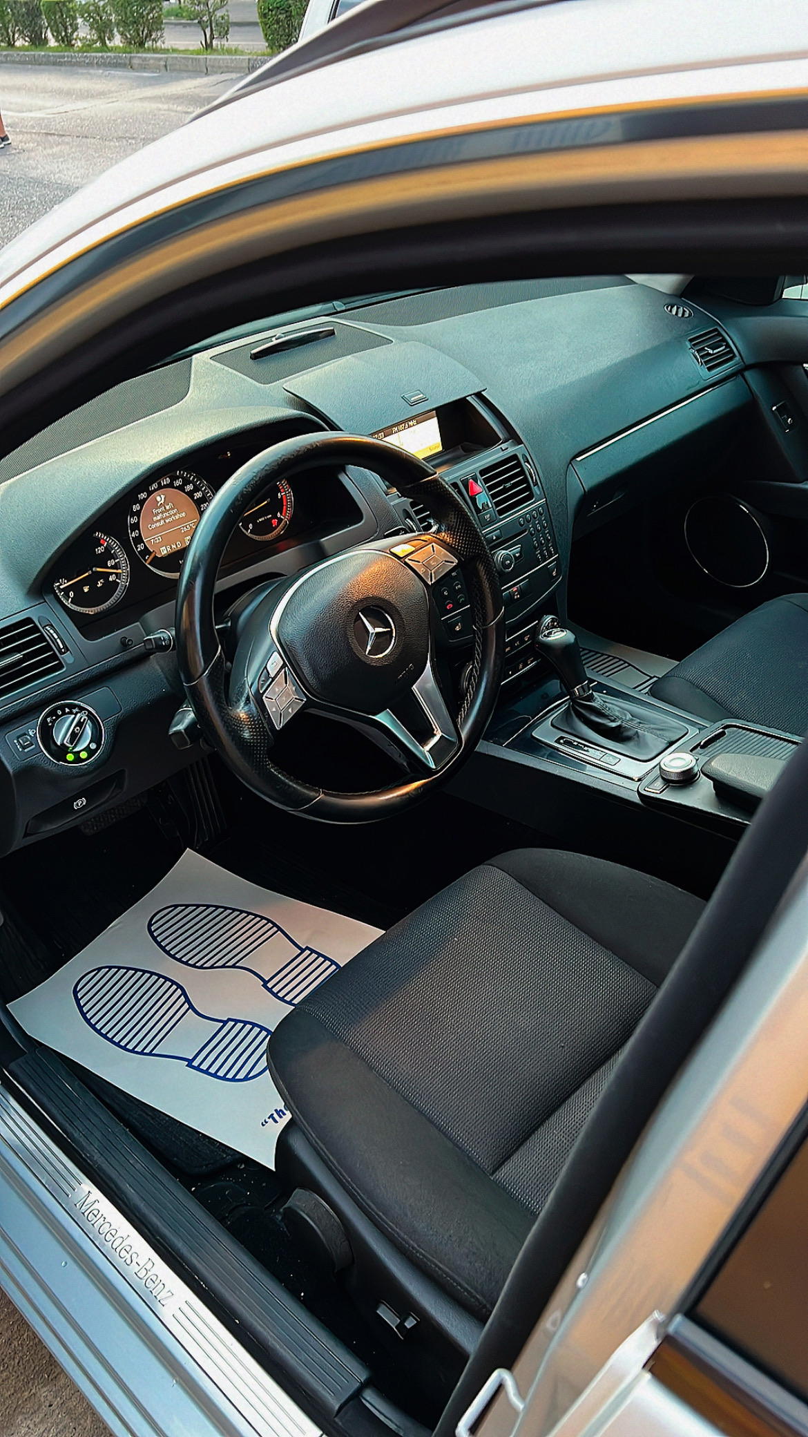 Mercedes-Benz C-Class - photo 4