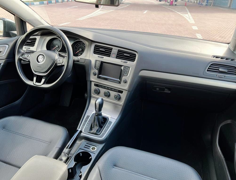 Volkswagen Golf - photo 3