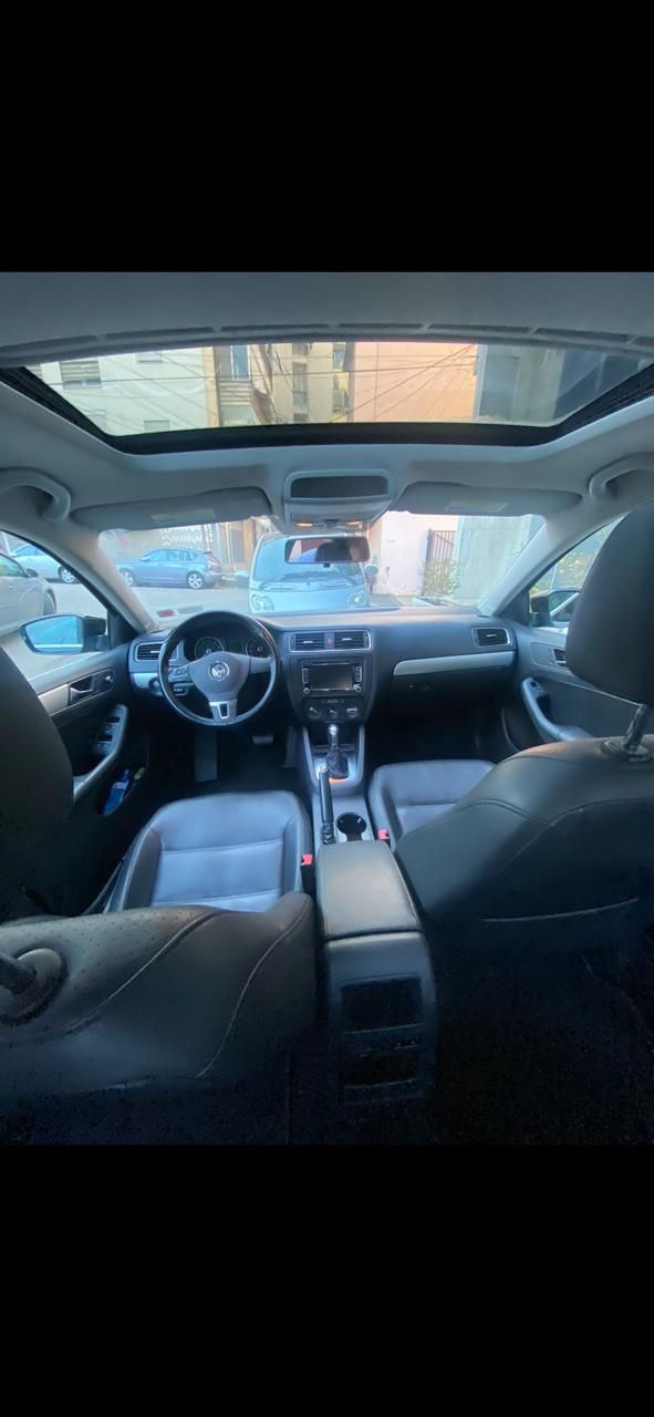 Volkswagen Jetta - photo 3