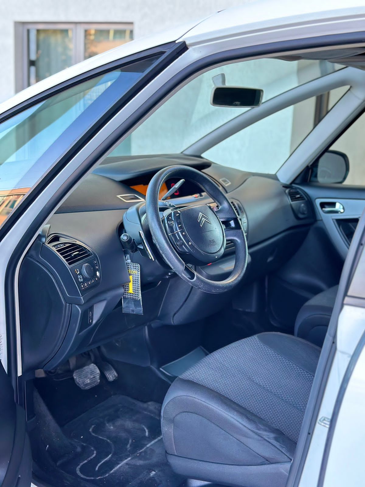 Citroen C4 Picasso - photo 4