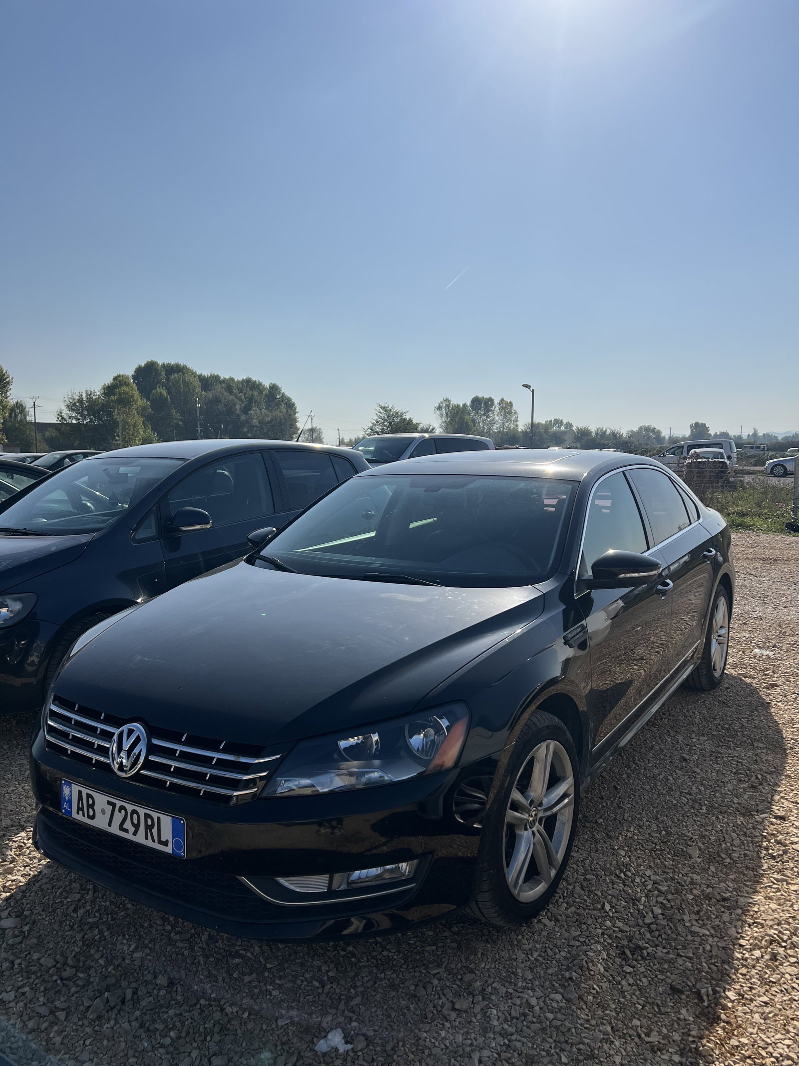 Volkswagen Passat RentX Albania