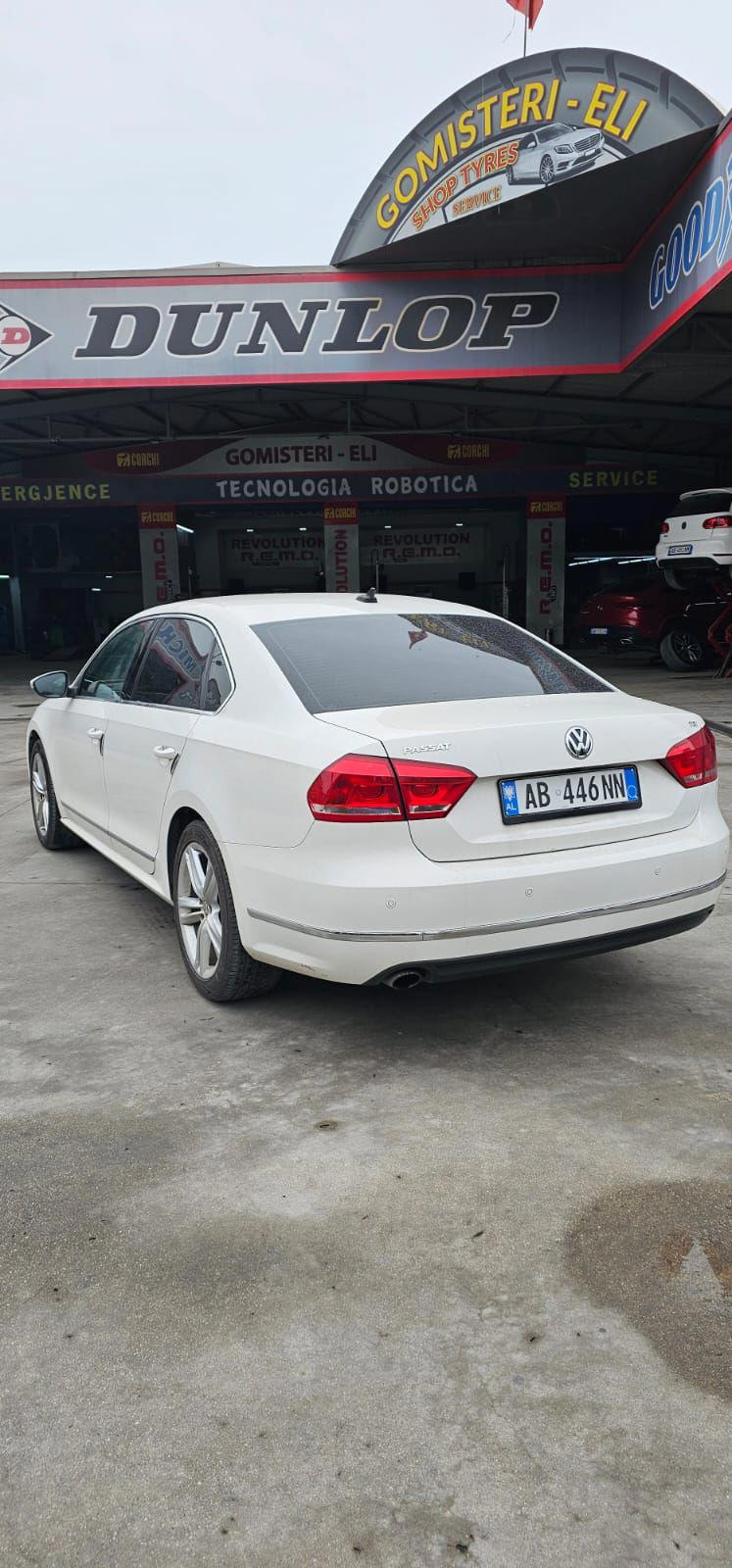 Volkswagen Passat - photo 4