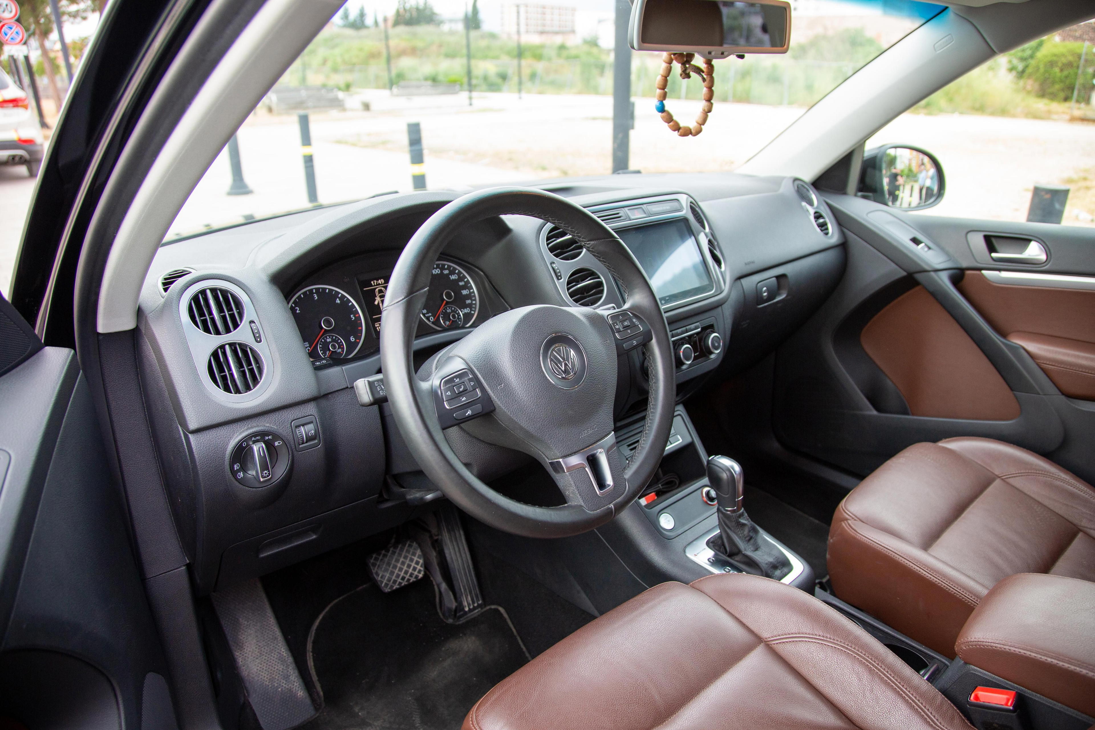 Volkswagen Tiguan - photo 4