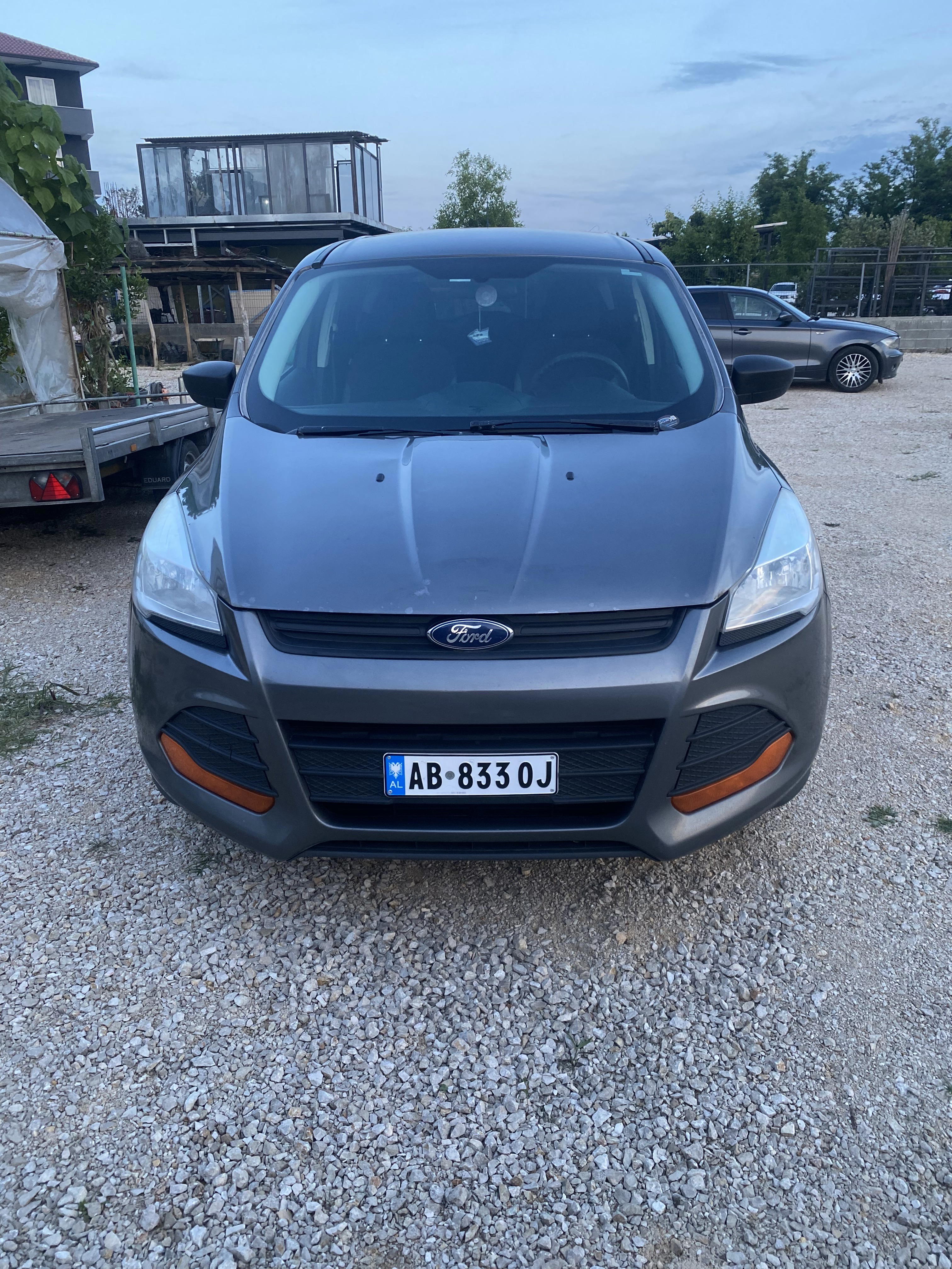 Ford Escape - photo 4