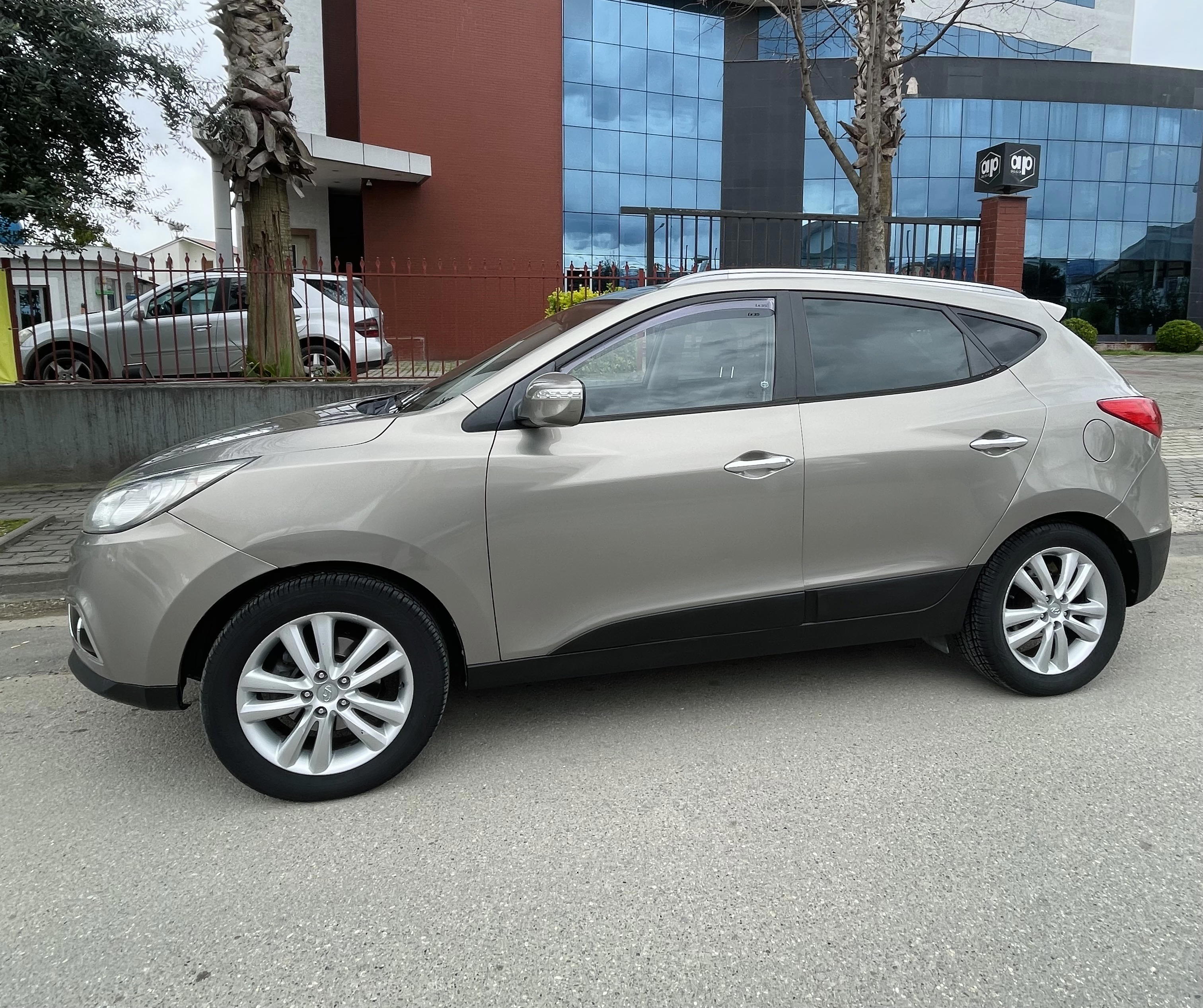 Hyundai Tucson - photo 3