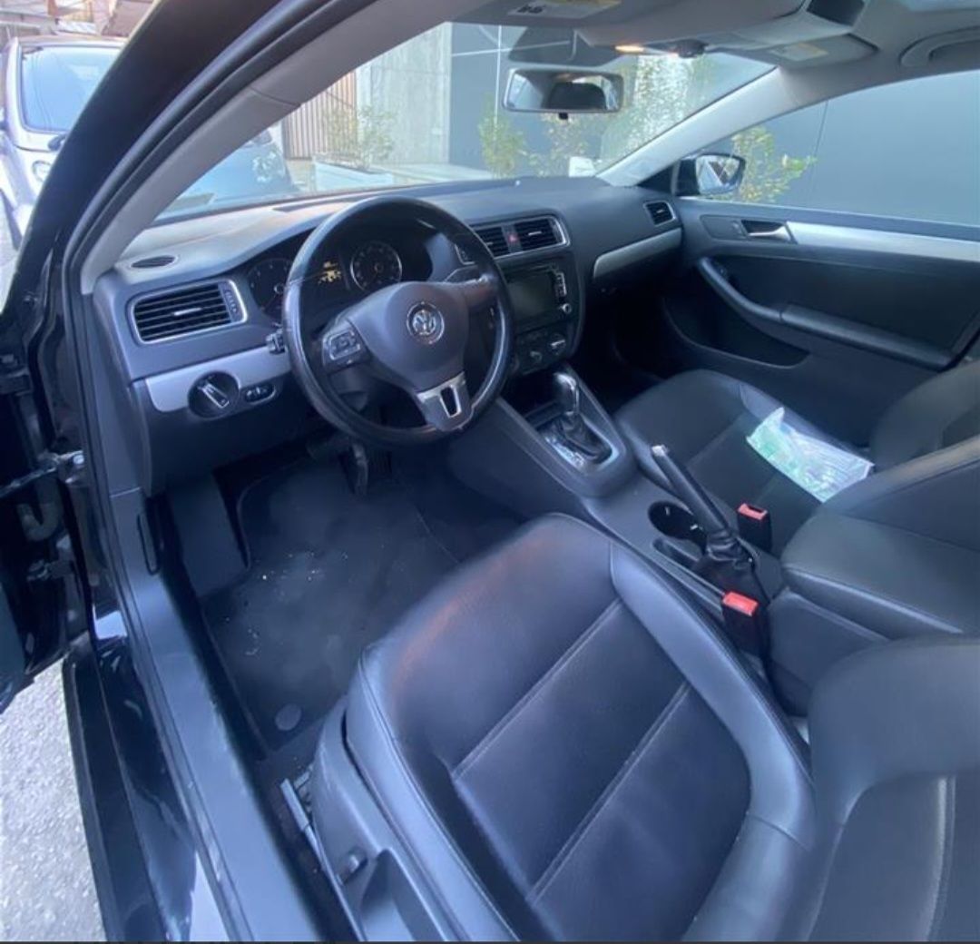 Volkswagen Jetta - photo 3