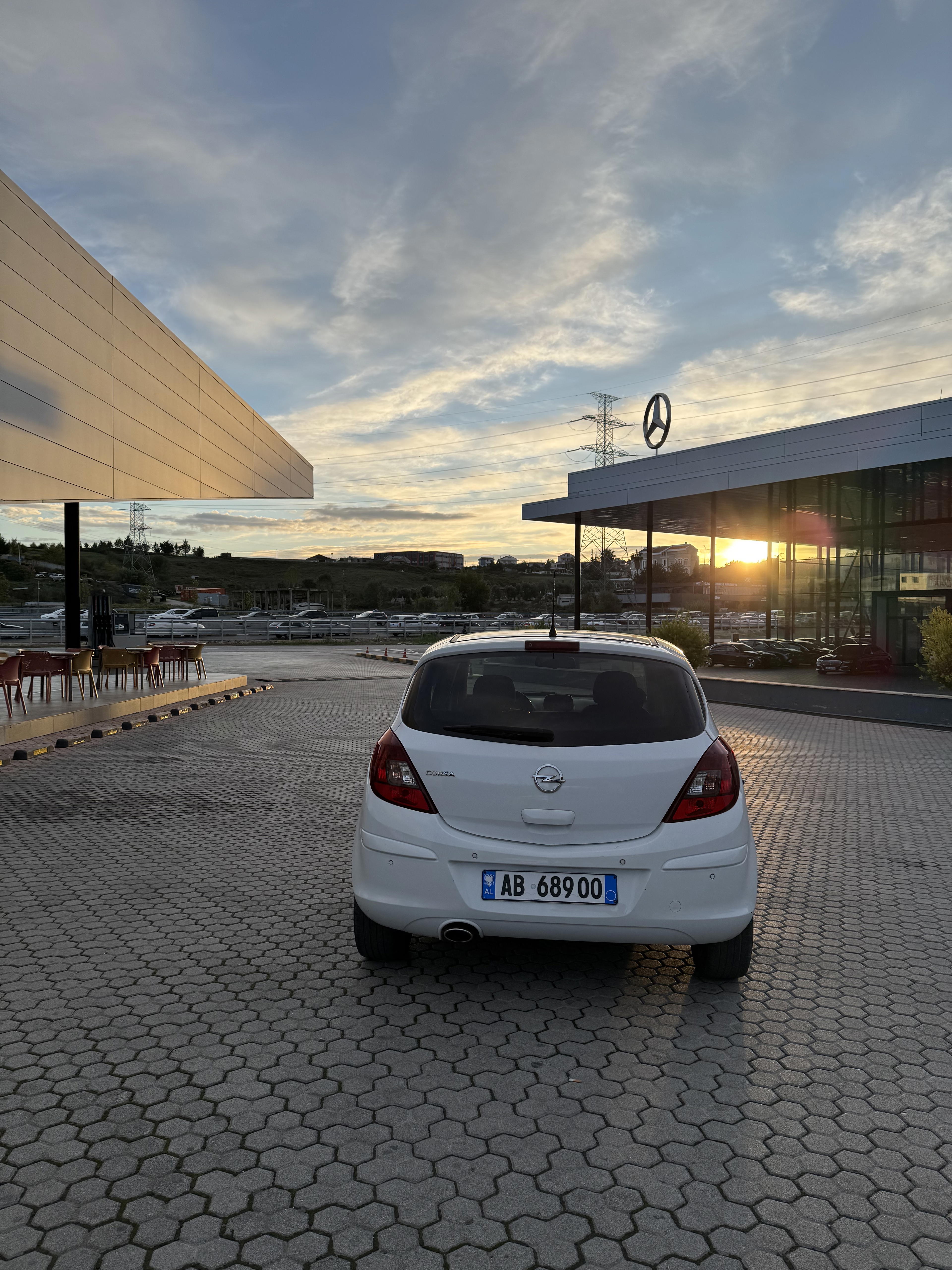 Opel Corsa - photo 4