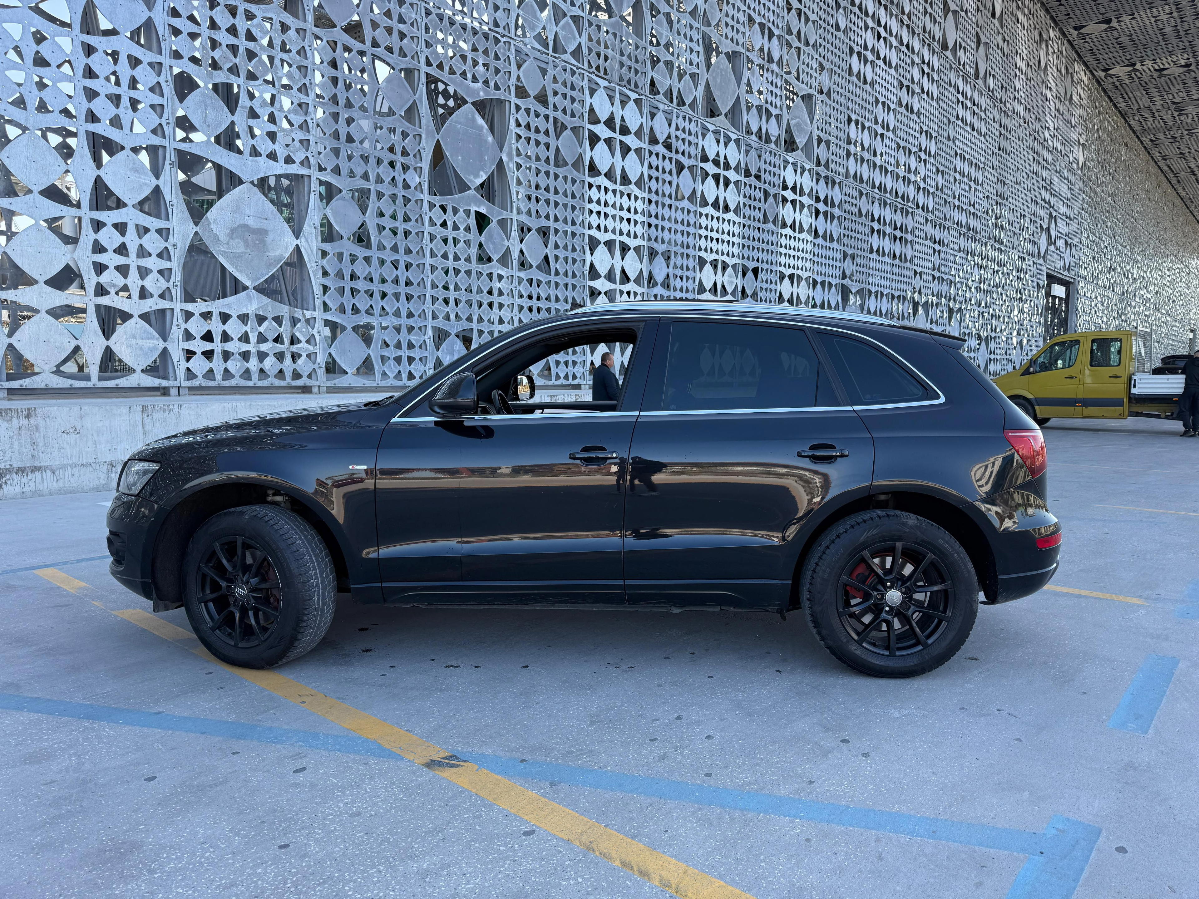 Audi Q5 - photo 3