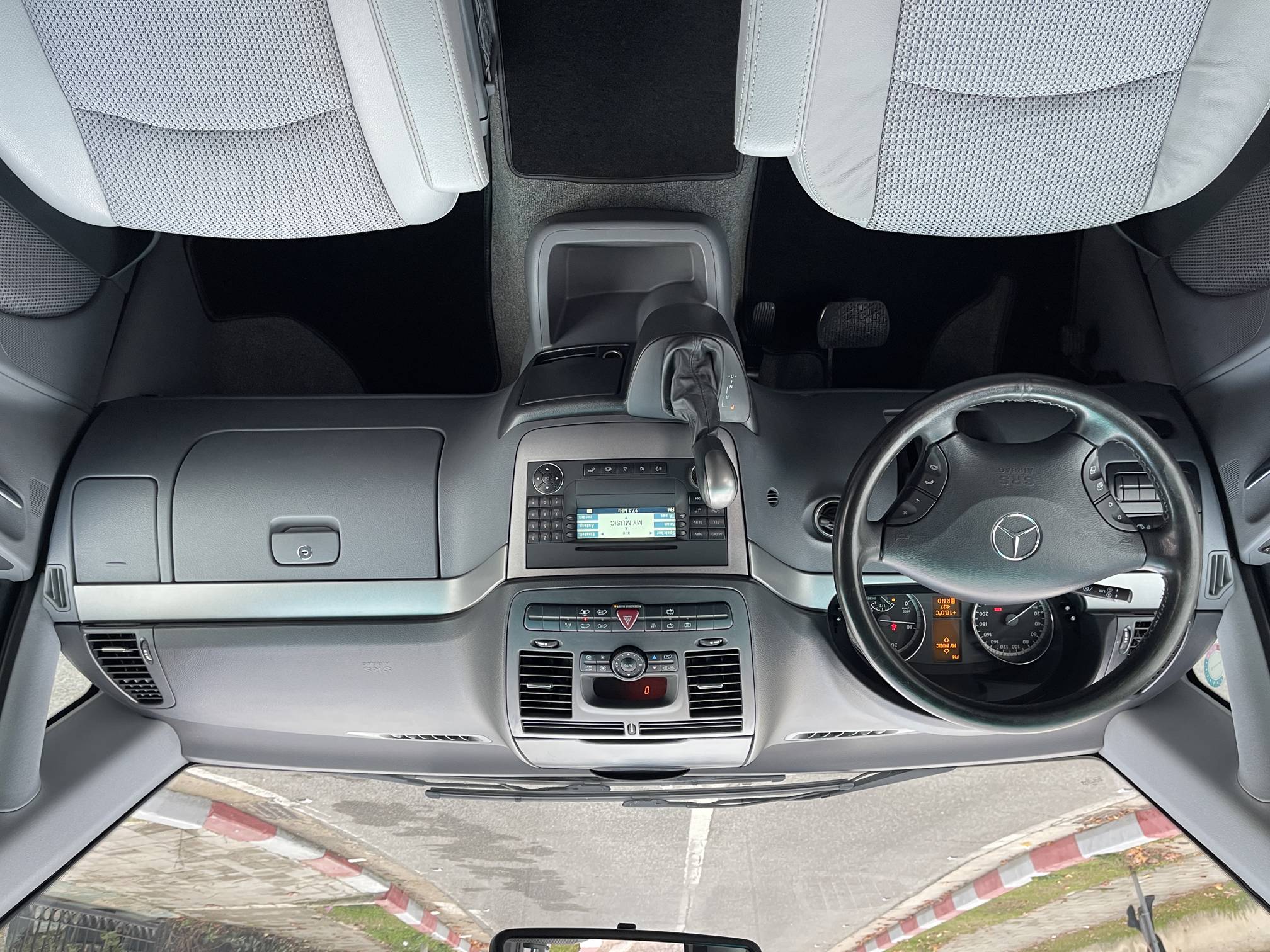 Mercedes-Benz V Class - photo 3