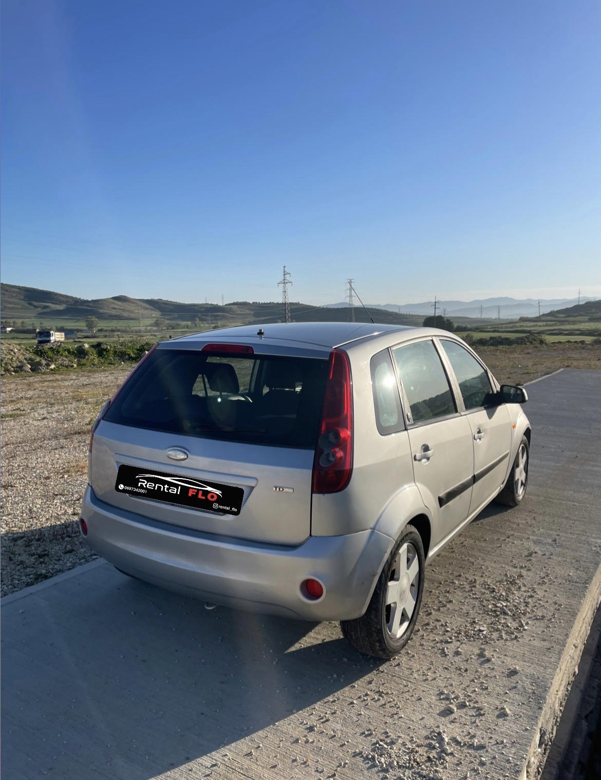 Ford Fiesta - photo 4