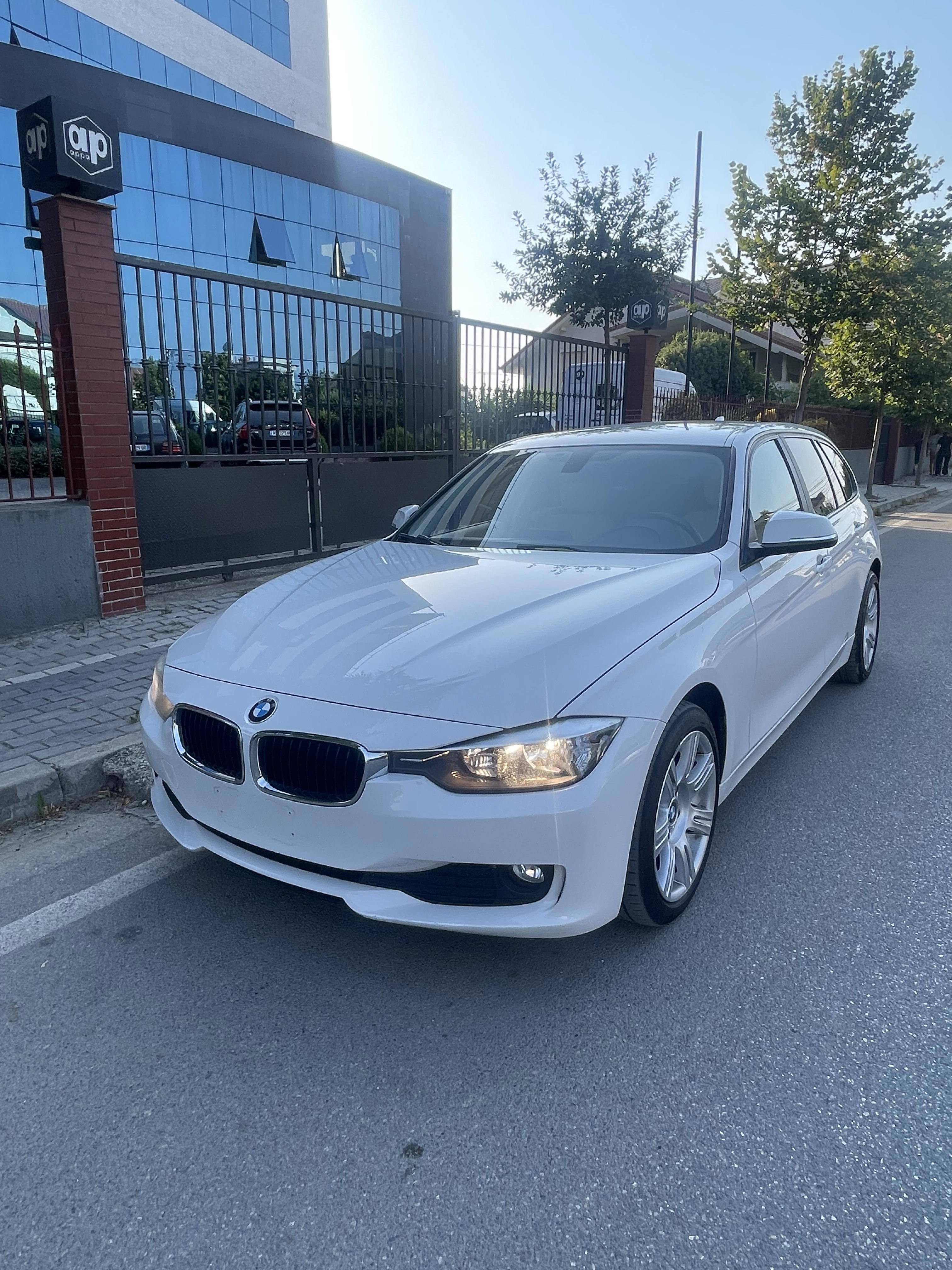 BMW 3 Series - main photo