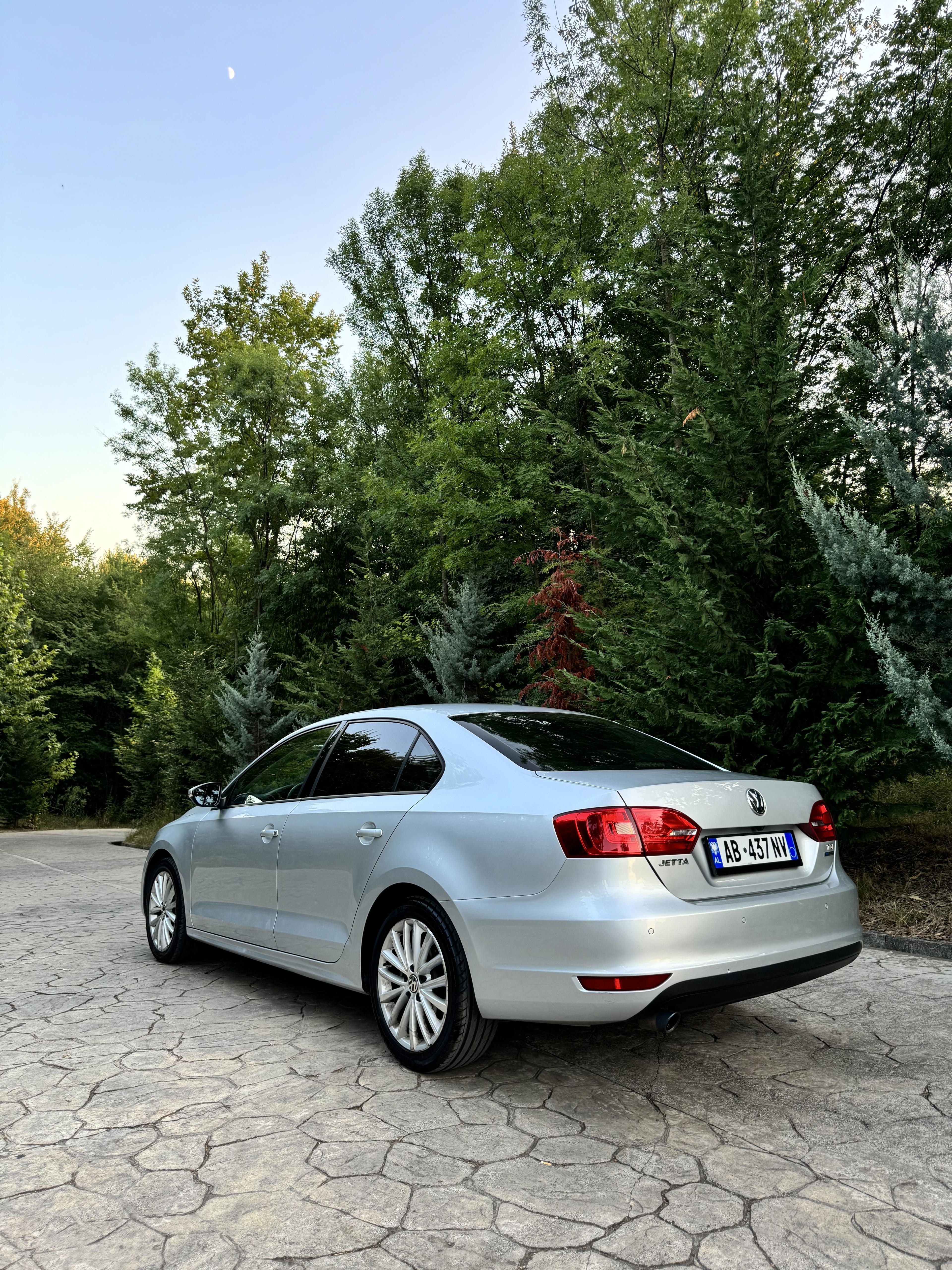 Volkswagen Jetta - photo 3
