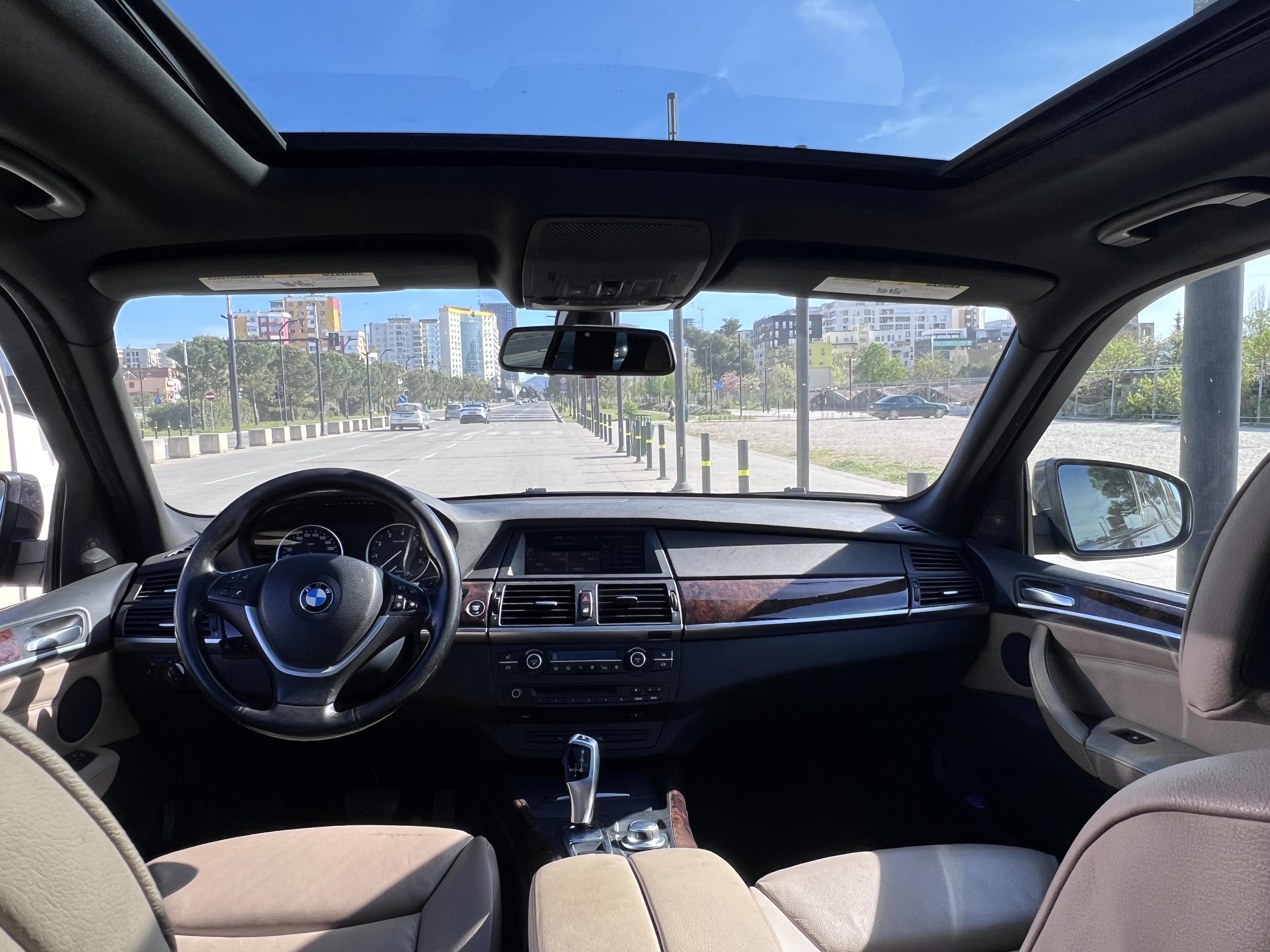 BMW X5 - photo 4