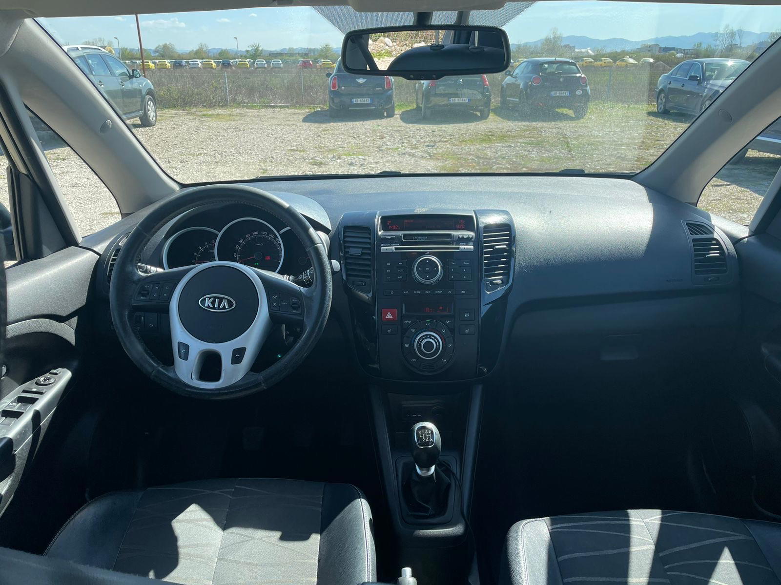 Kia Forte5 - photo 4