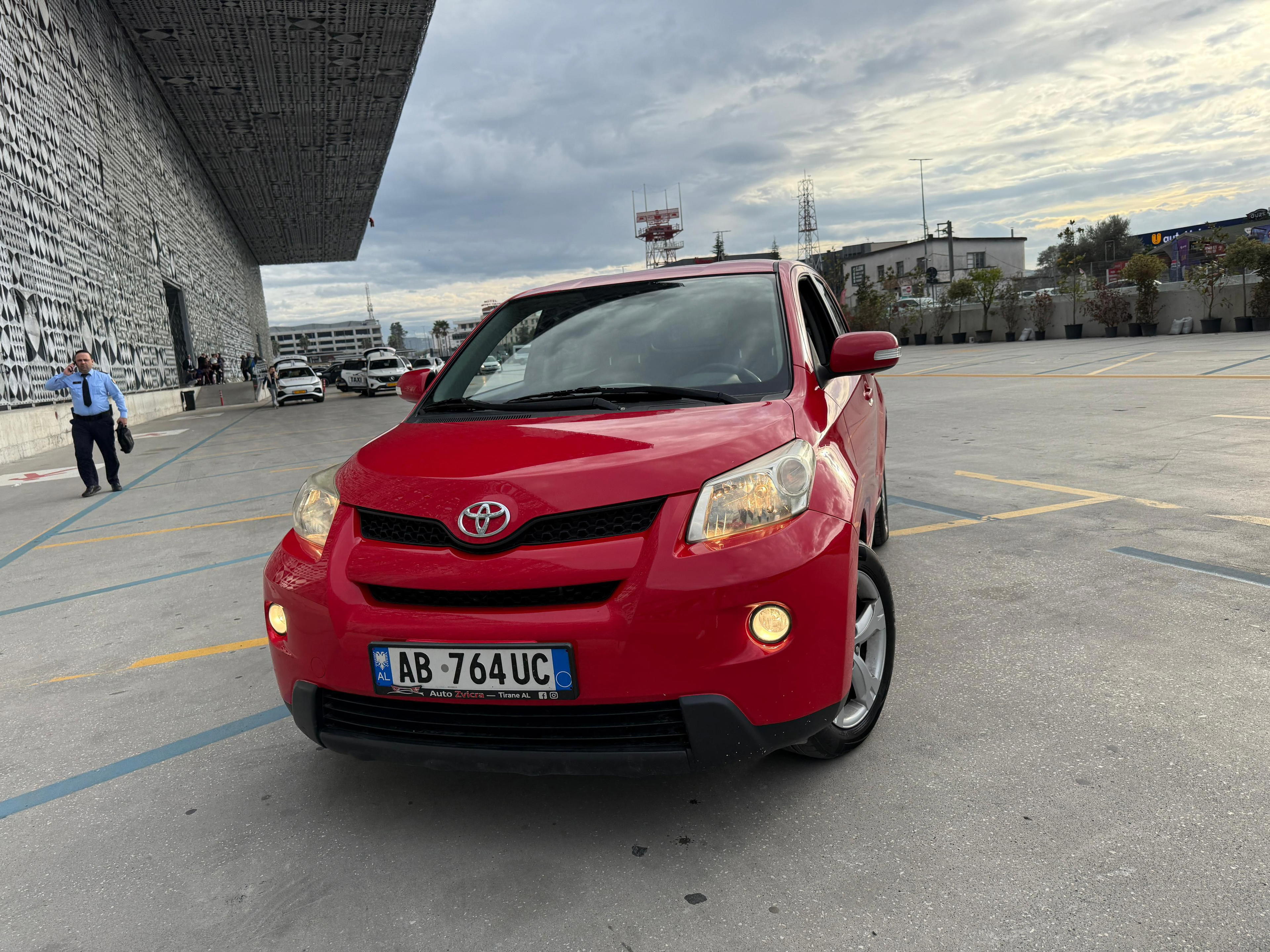Toyota Auris - photo 3