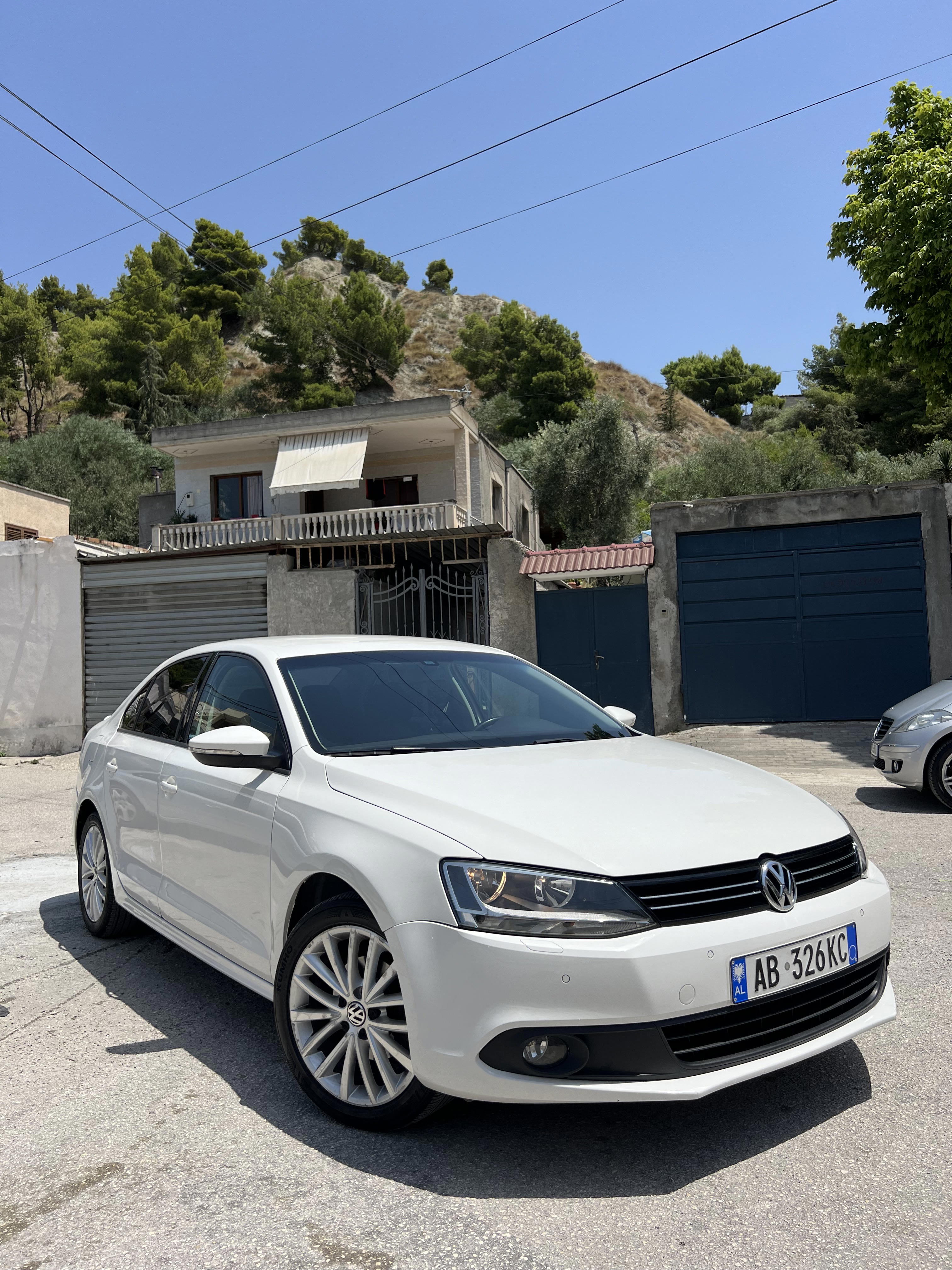 Volkswagen Jetta - photo 3