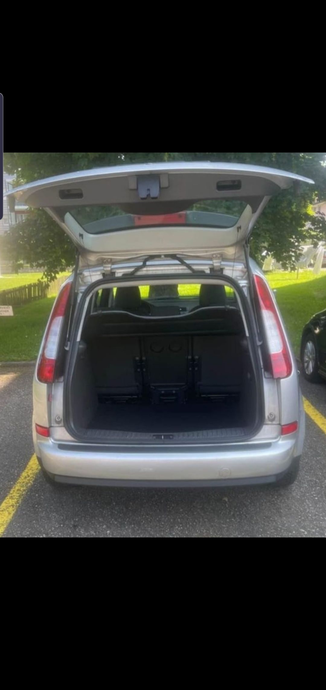 Volkswagen Touran - photo 3