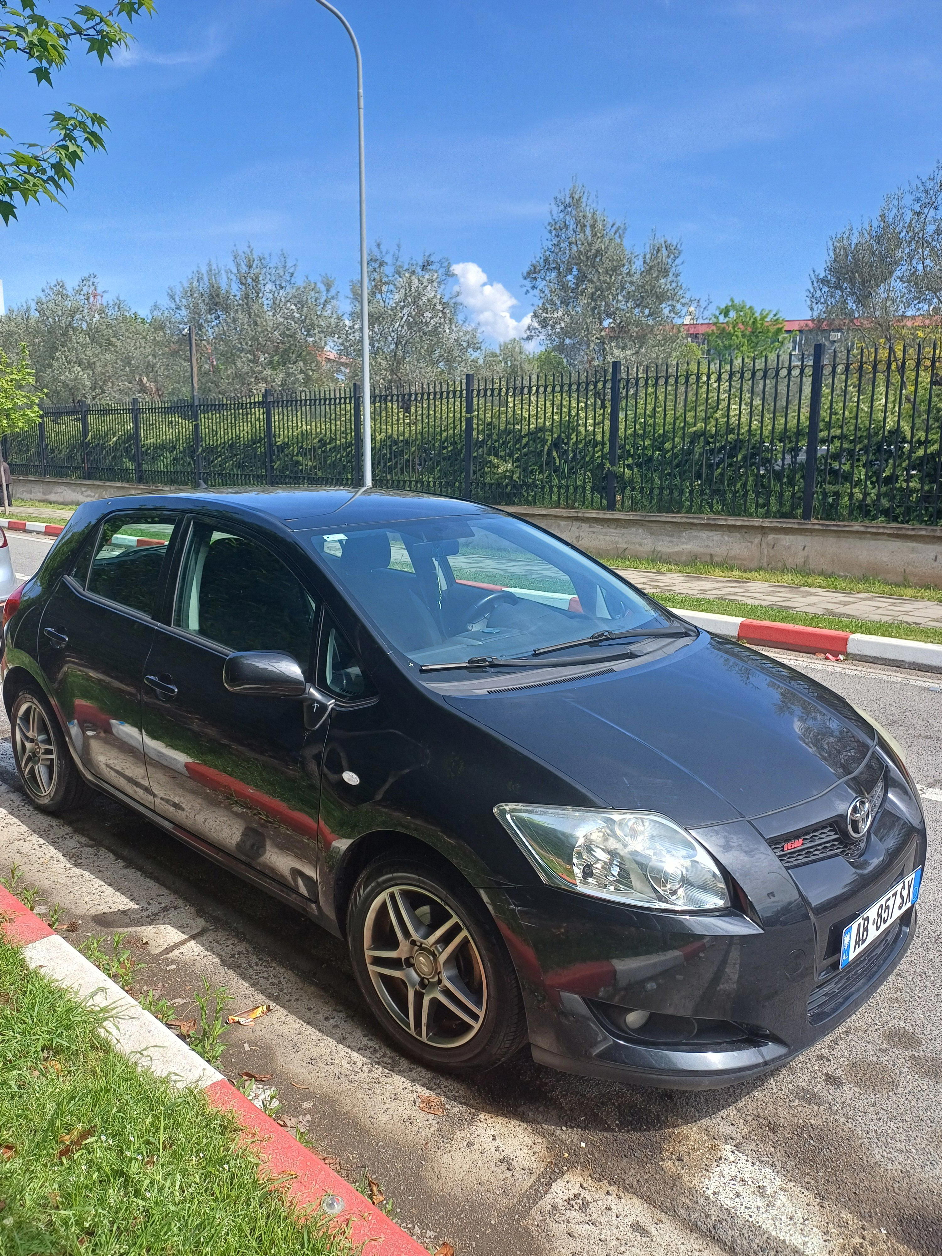 Toyota Auris - photo 4