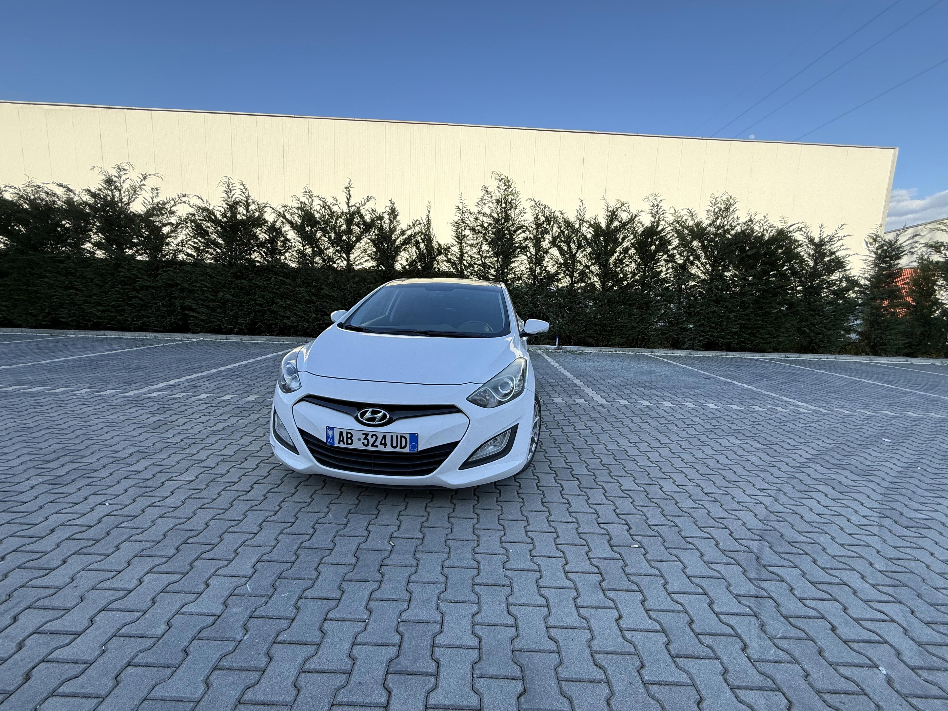 Hyundai I30 - photo 4